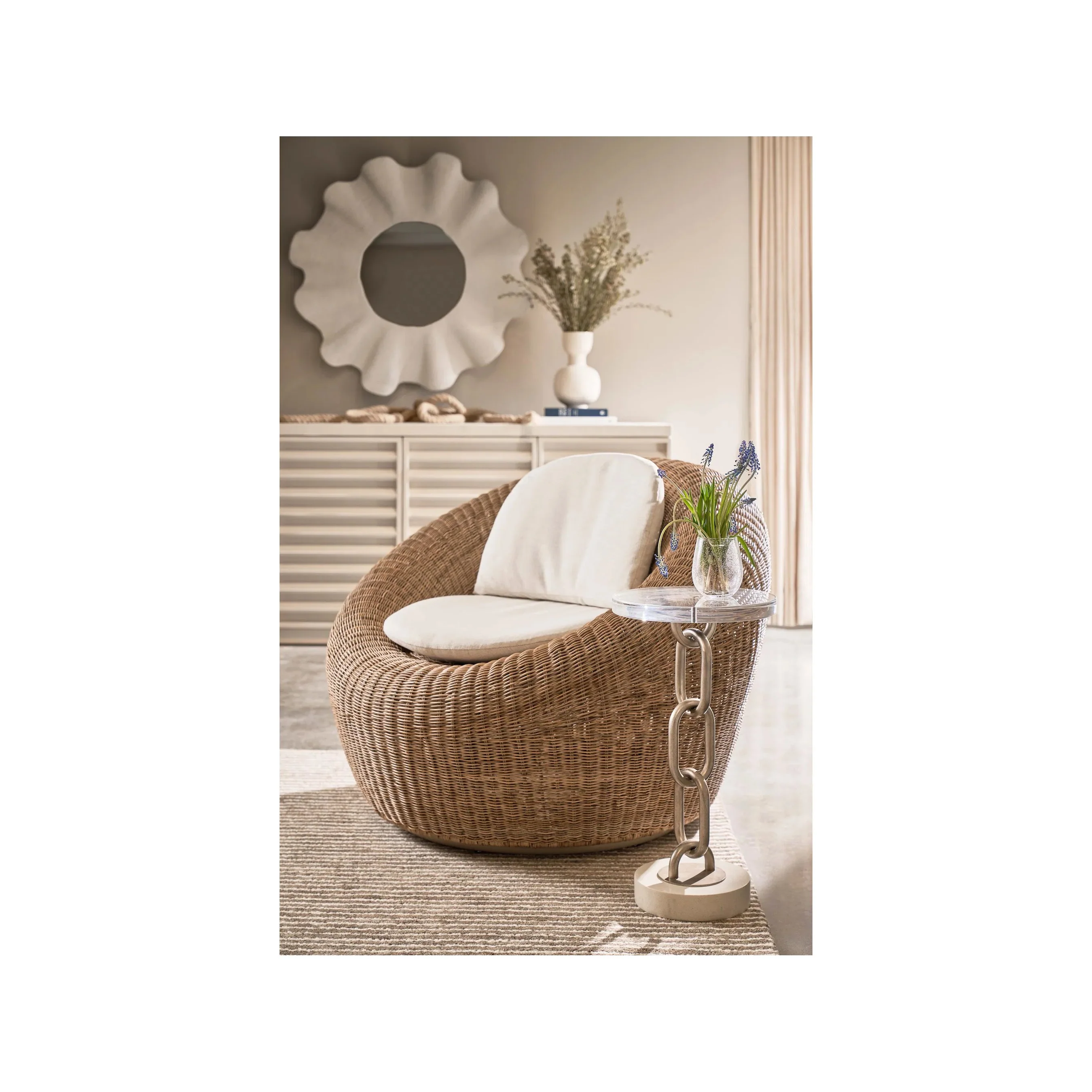 Oasis Sea Pod Swivel Chair - Image 4