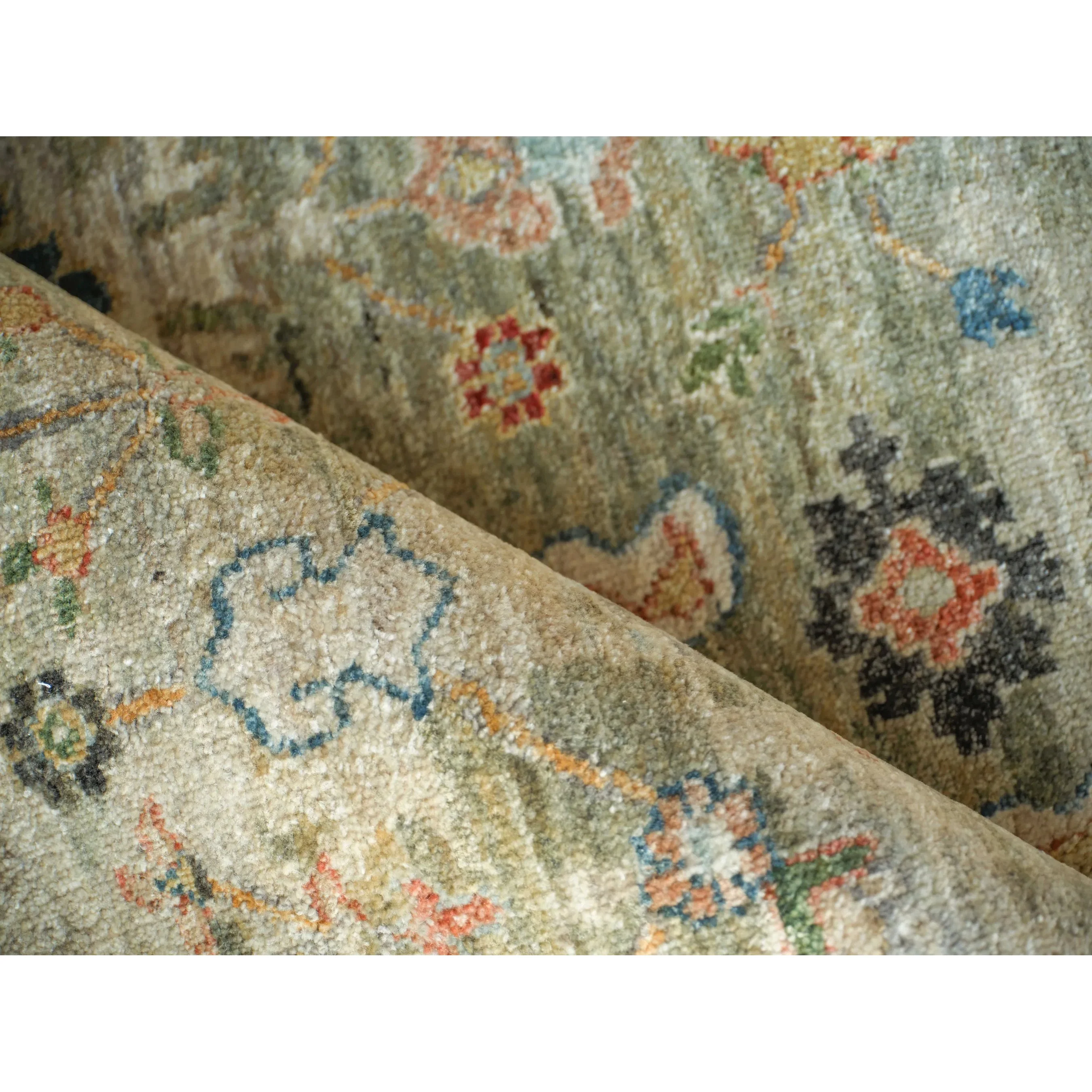 Oxford Flower Rug - Image 4