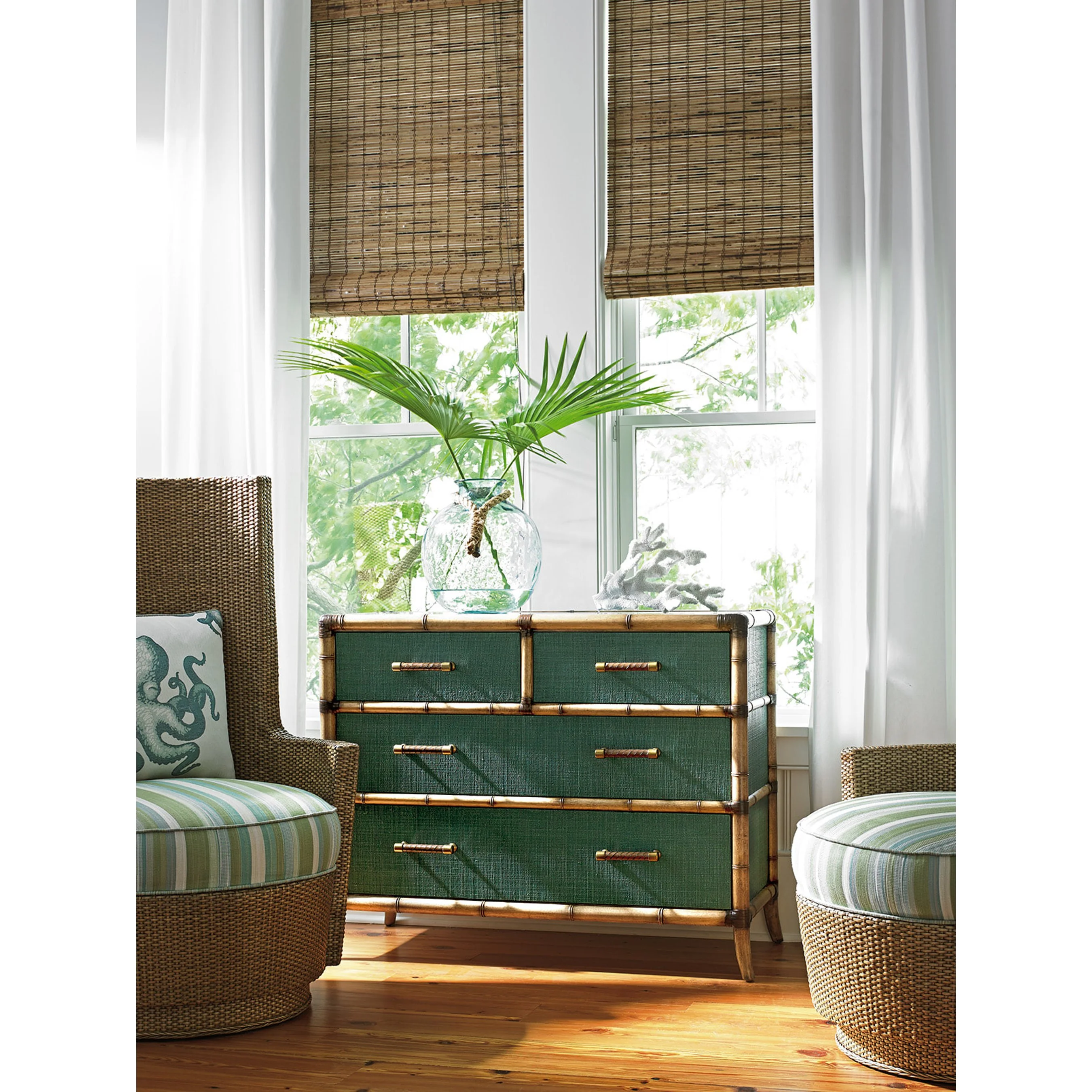 Pacific Chest - Image 7