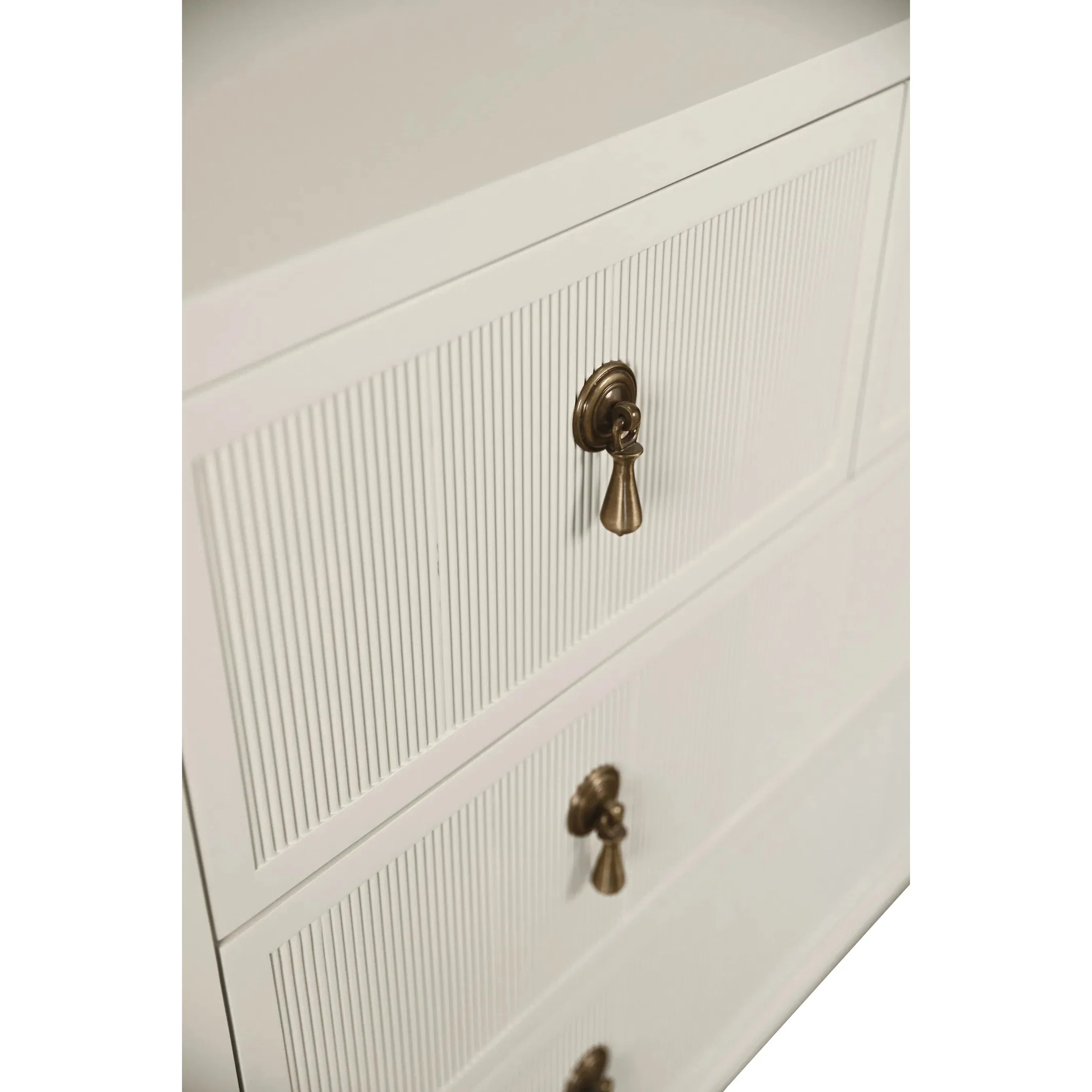 Pascal Four Drawer Chest - Image 14