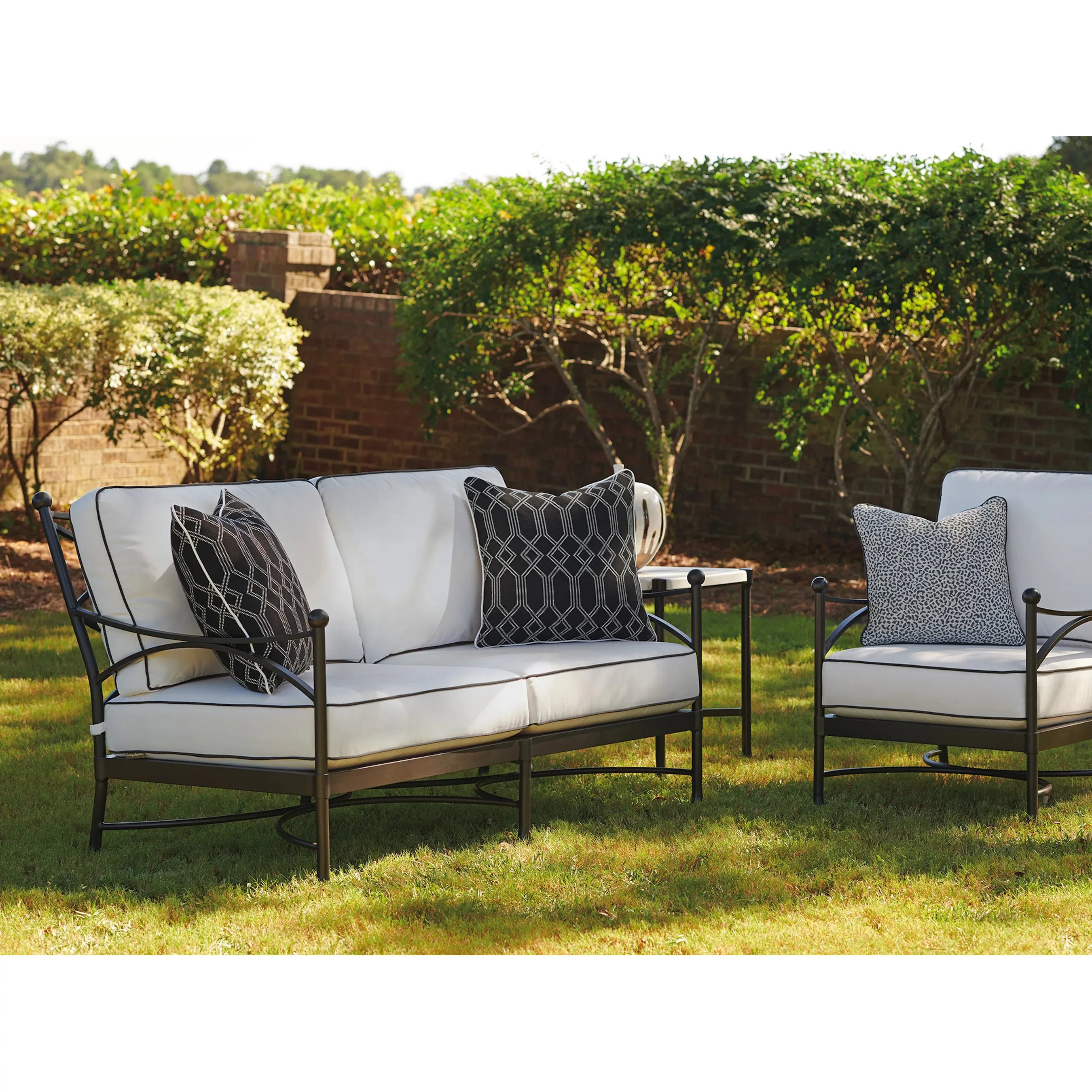 Pavlova Love Seat - Image 3