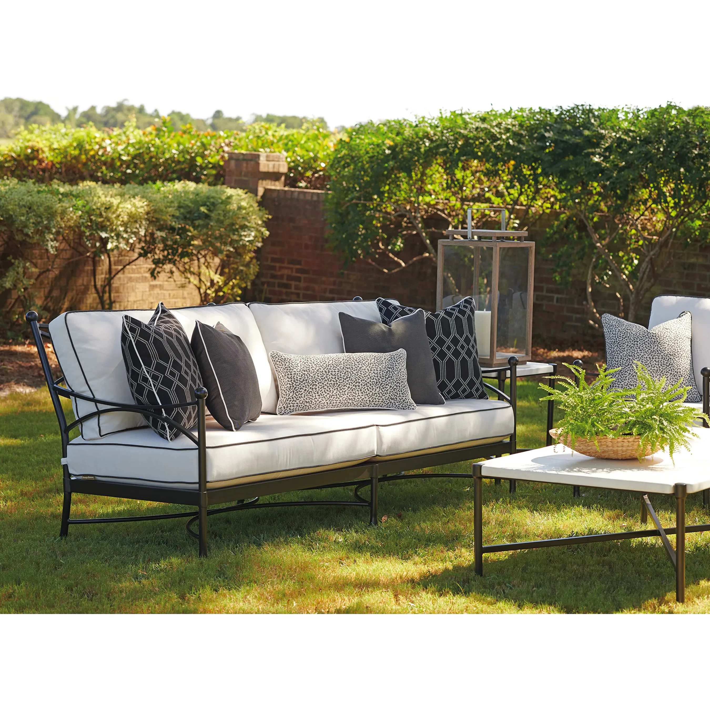 Pavlova Sofa - Image 6