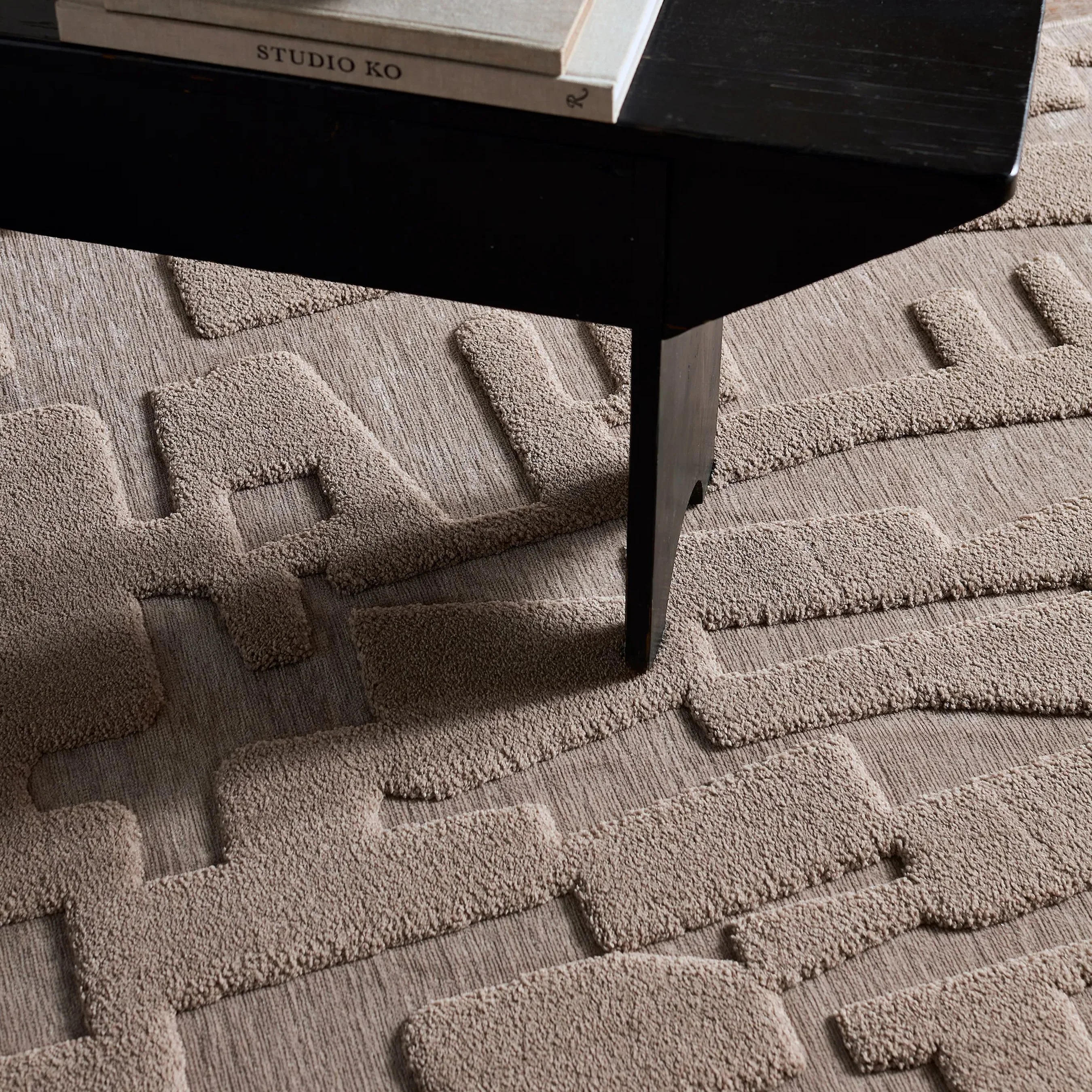 Petros PTR07 Rug - Image 5