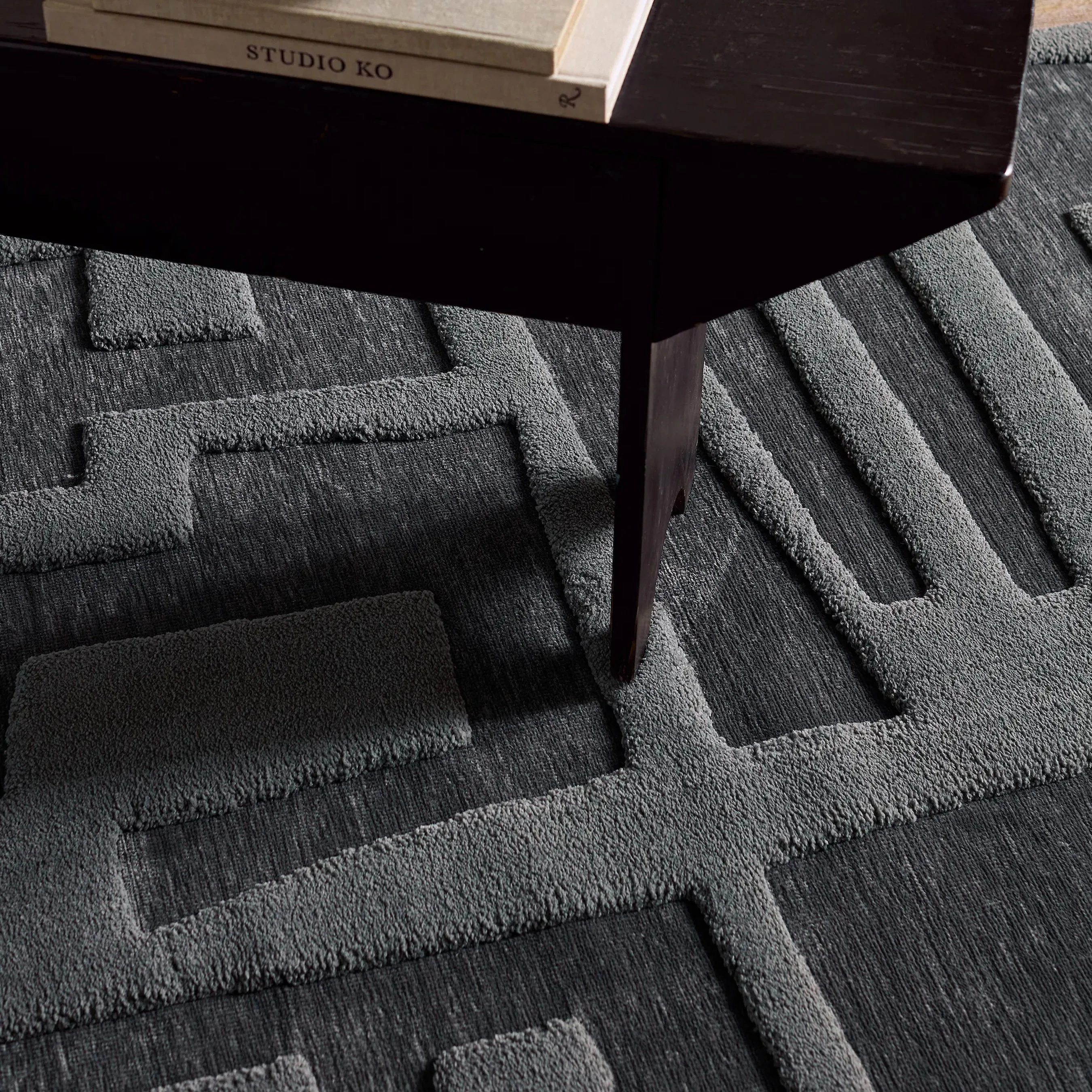Petros PTR09 Rug - Image 5