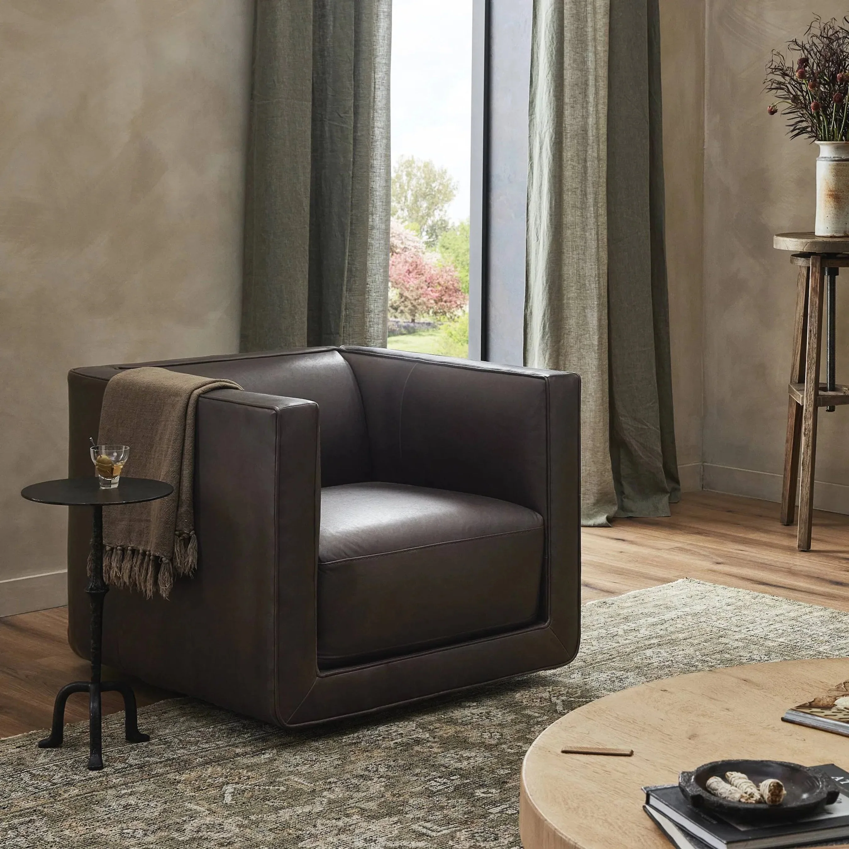Phillip Swivel Chair - Image 10