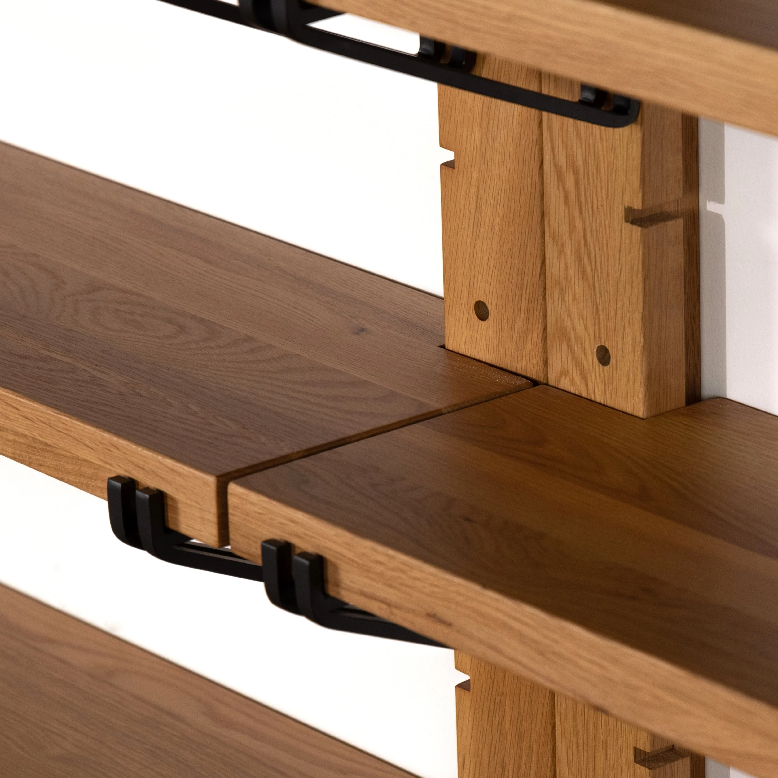 Pivott Shelf - Image 19