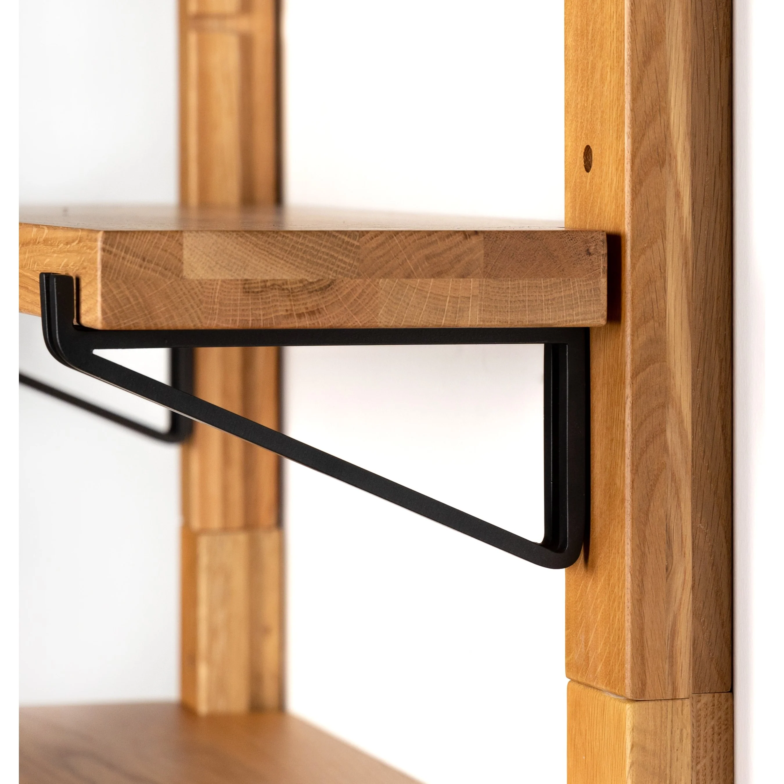 Pivott Shelf - Image 22