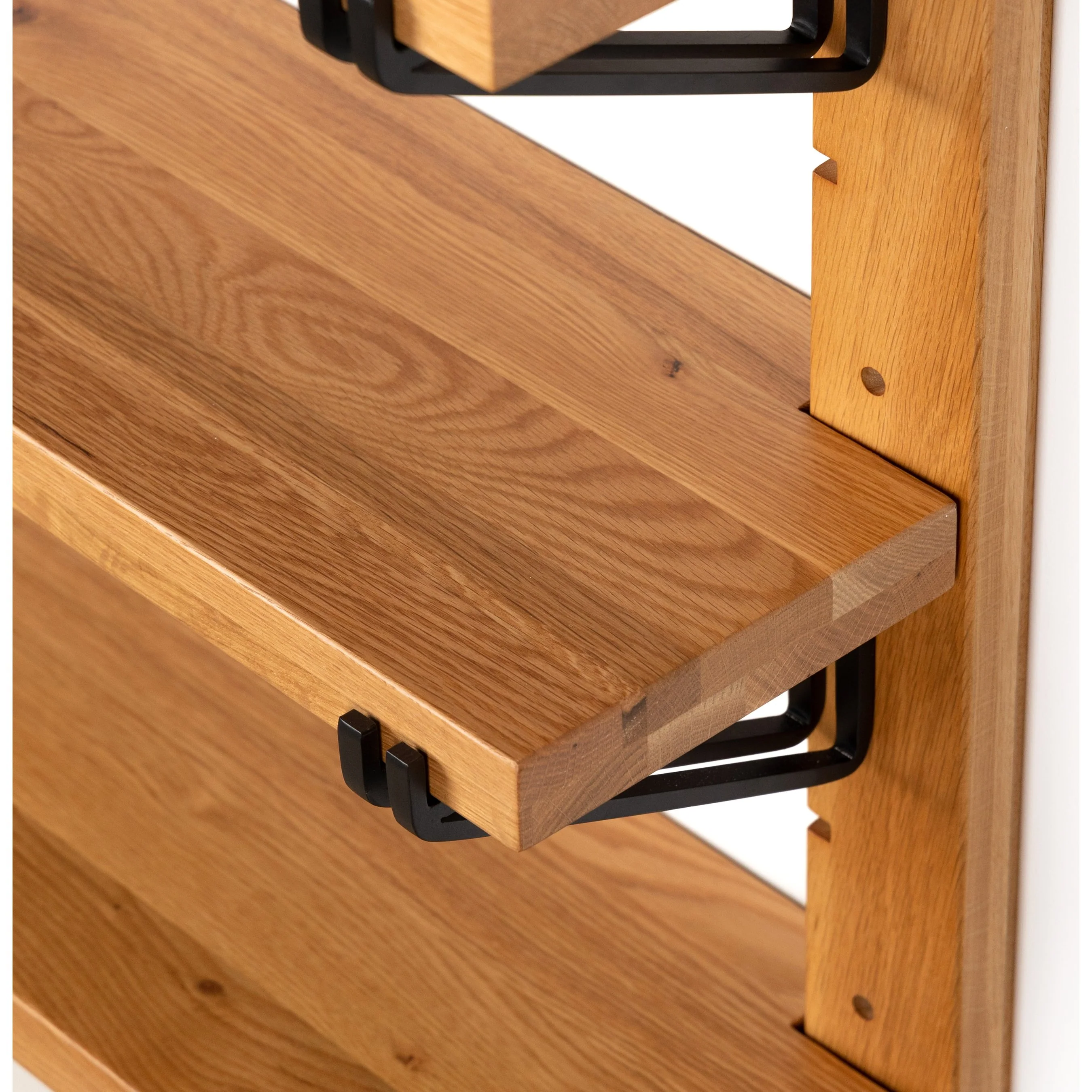 Pivott Shelf - Image 27