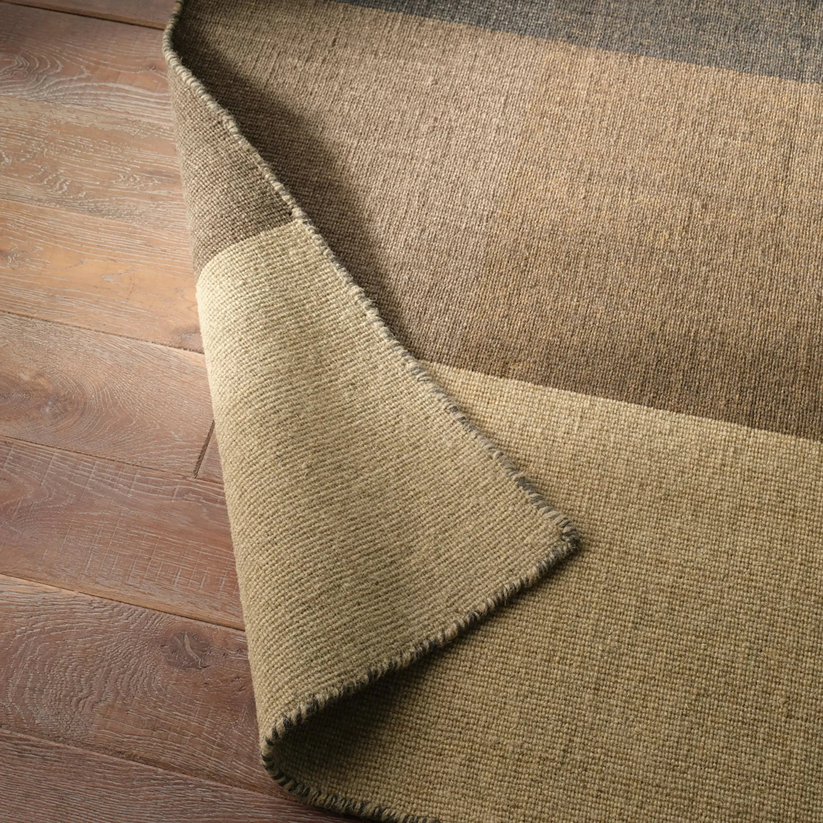 Pleda PLE01 Rug - Image 3