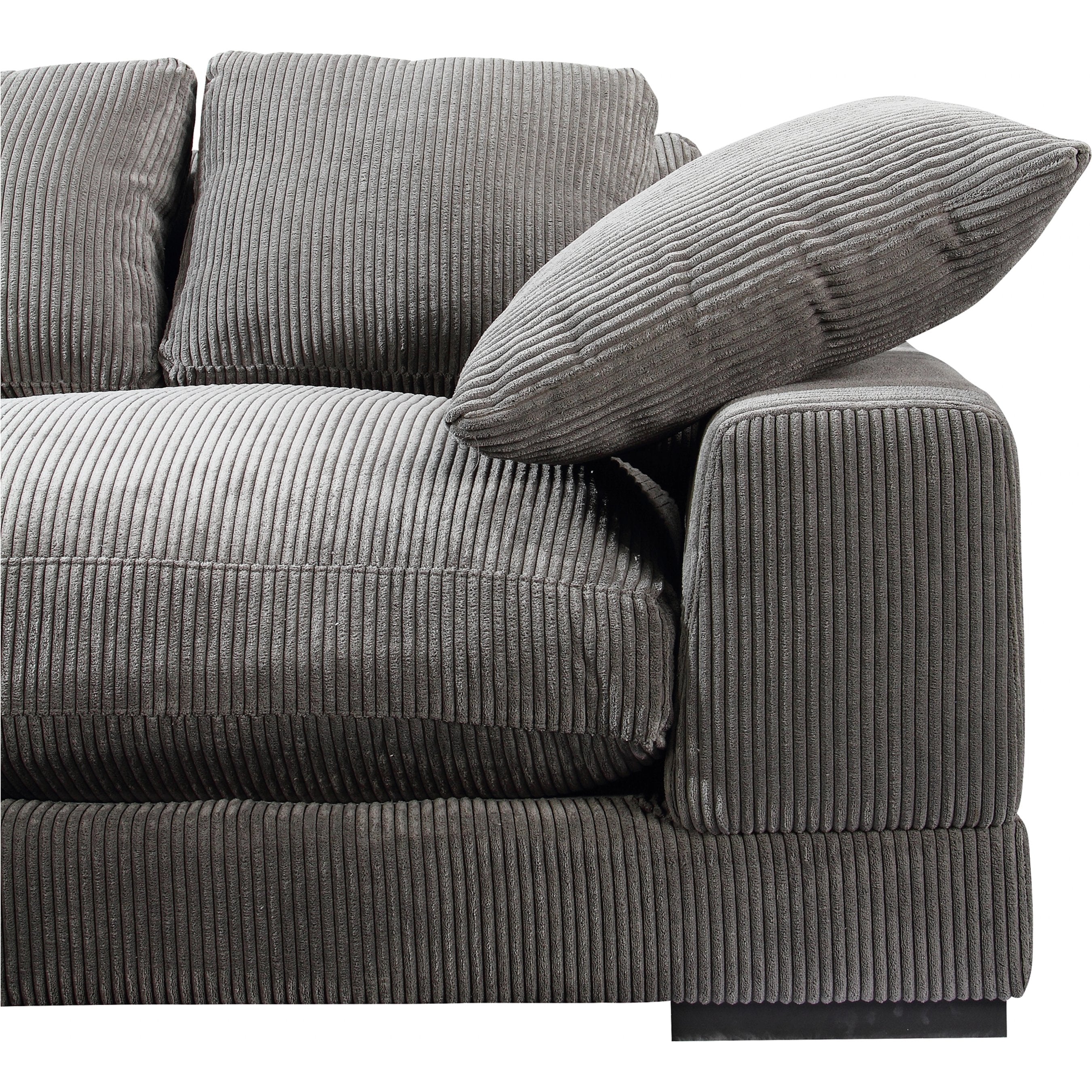 Plunge Sectional - Image 6