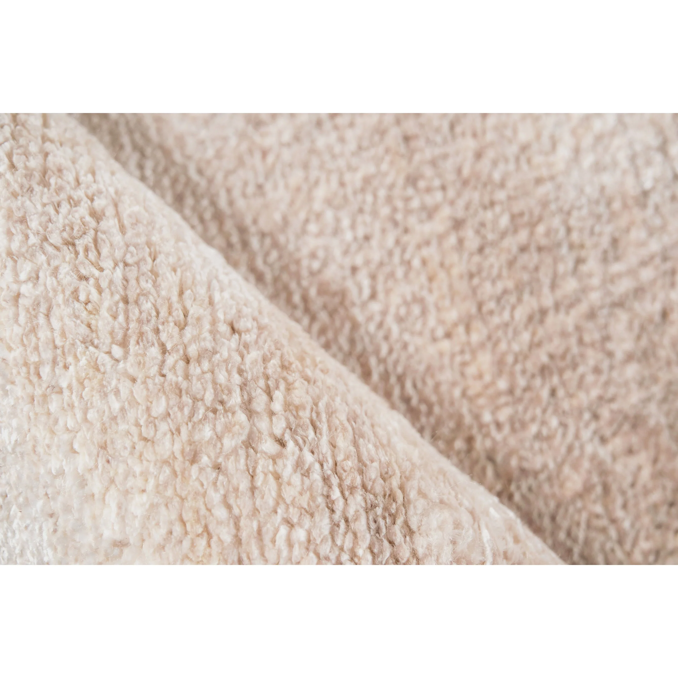 Plush Rug - Image 33