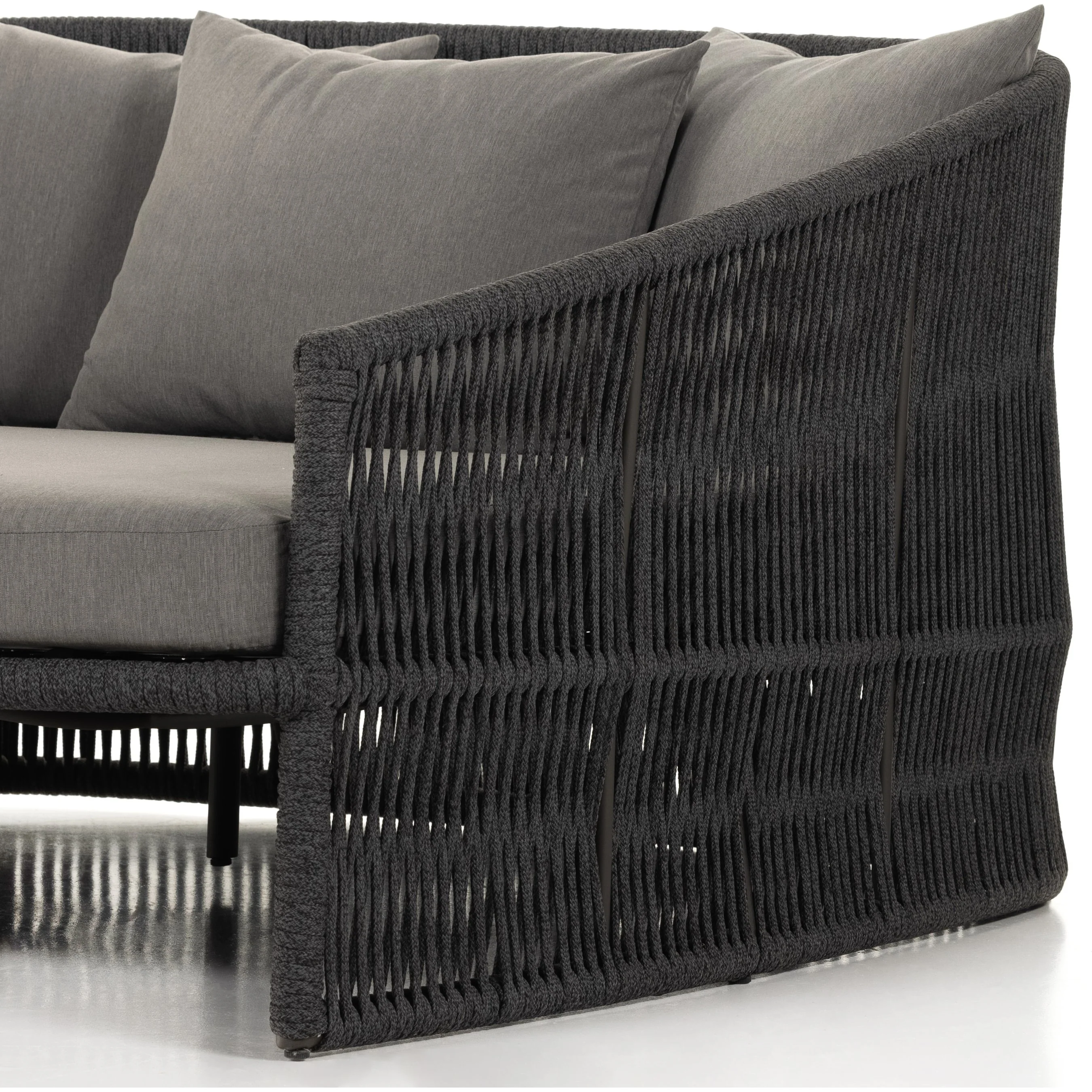 Porto Outdoor Daybed - Image 10