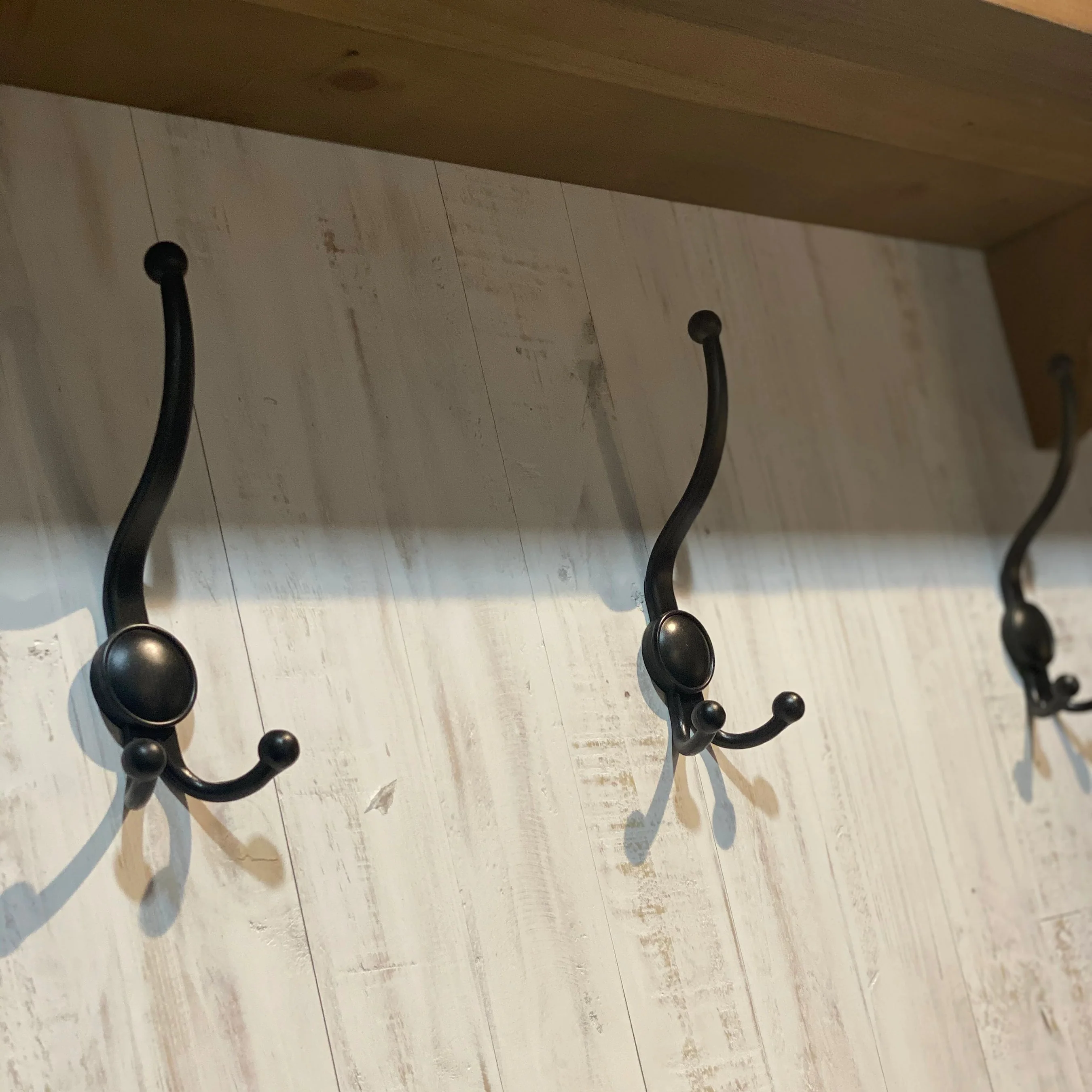 Provence Hall Bench - Image 5