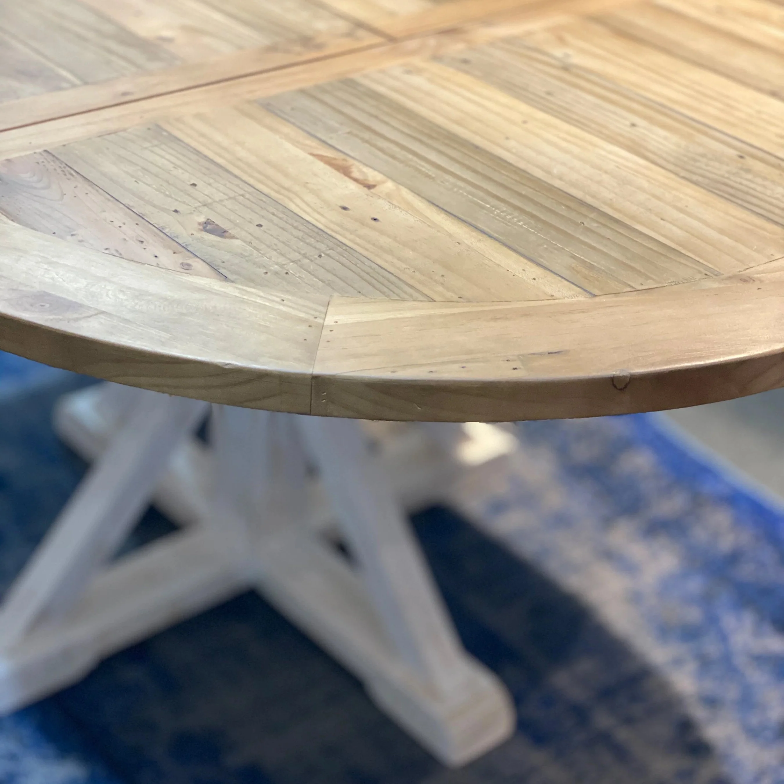 Provence Round Extension Table - Image 4