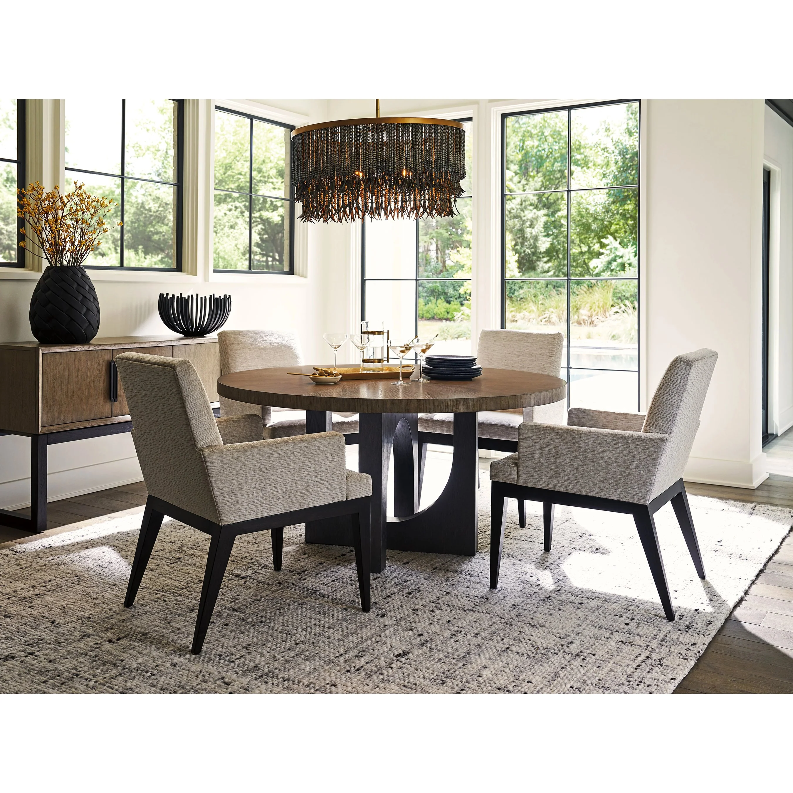 Regent Round Dining Table - Image 4