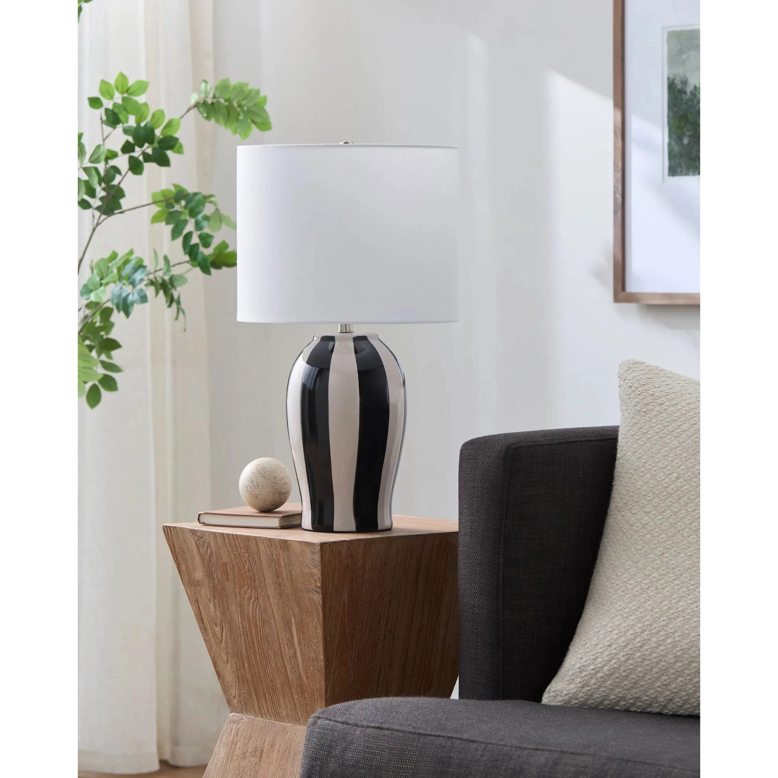 Rethel Striped Accent Table Lamp - Image 4