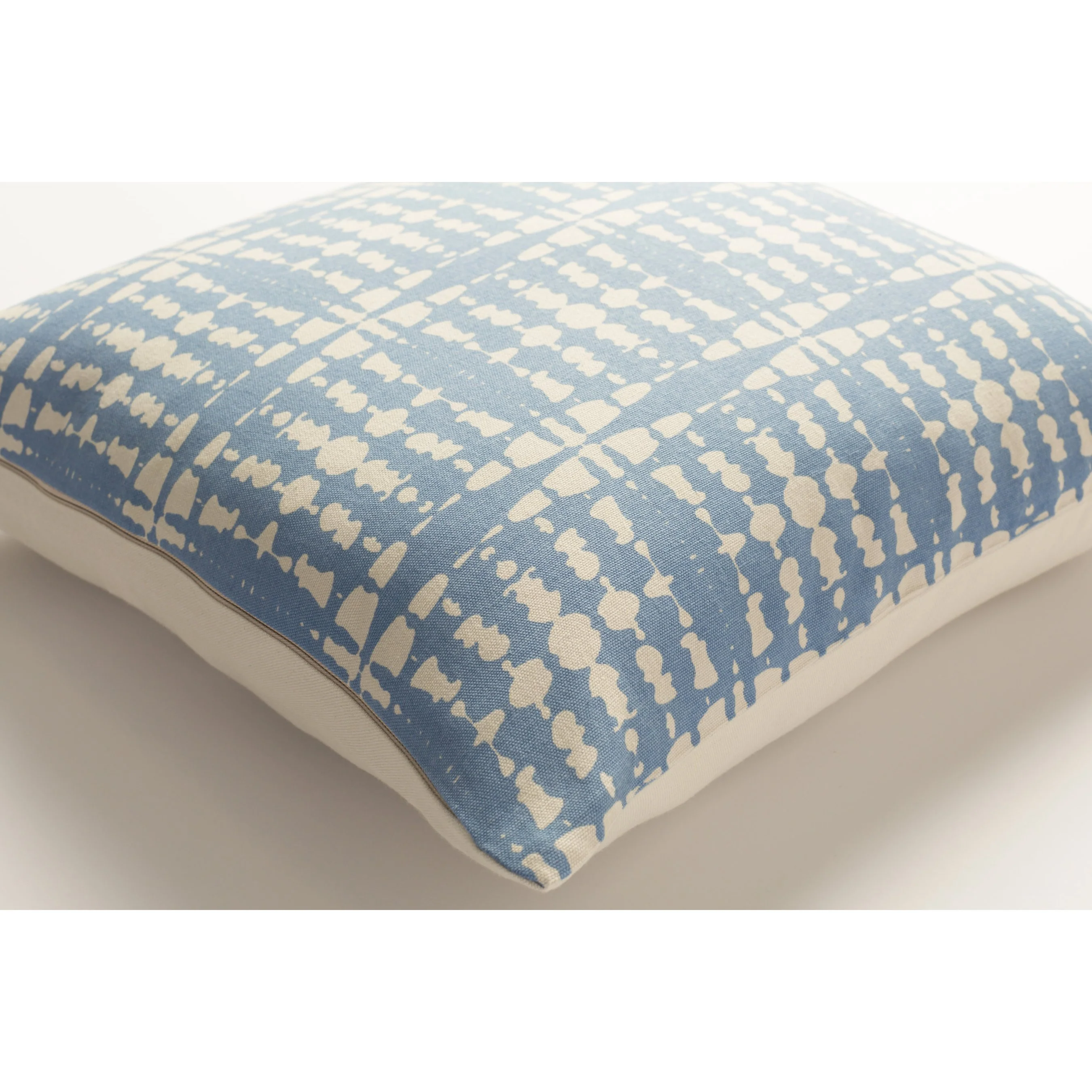 Ridgewood II Indoor/Outdoor Pillow - Image 6