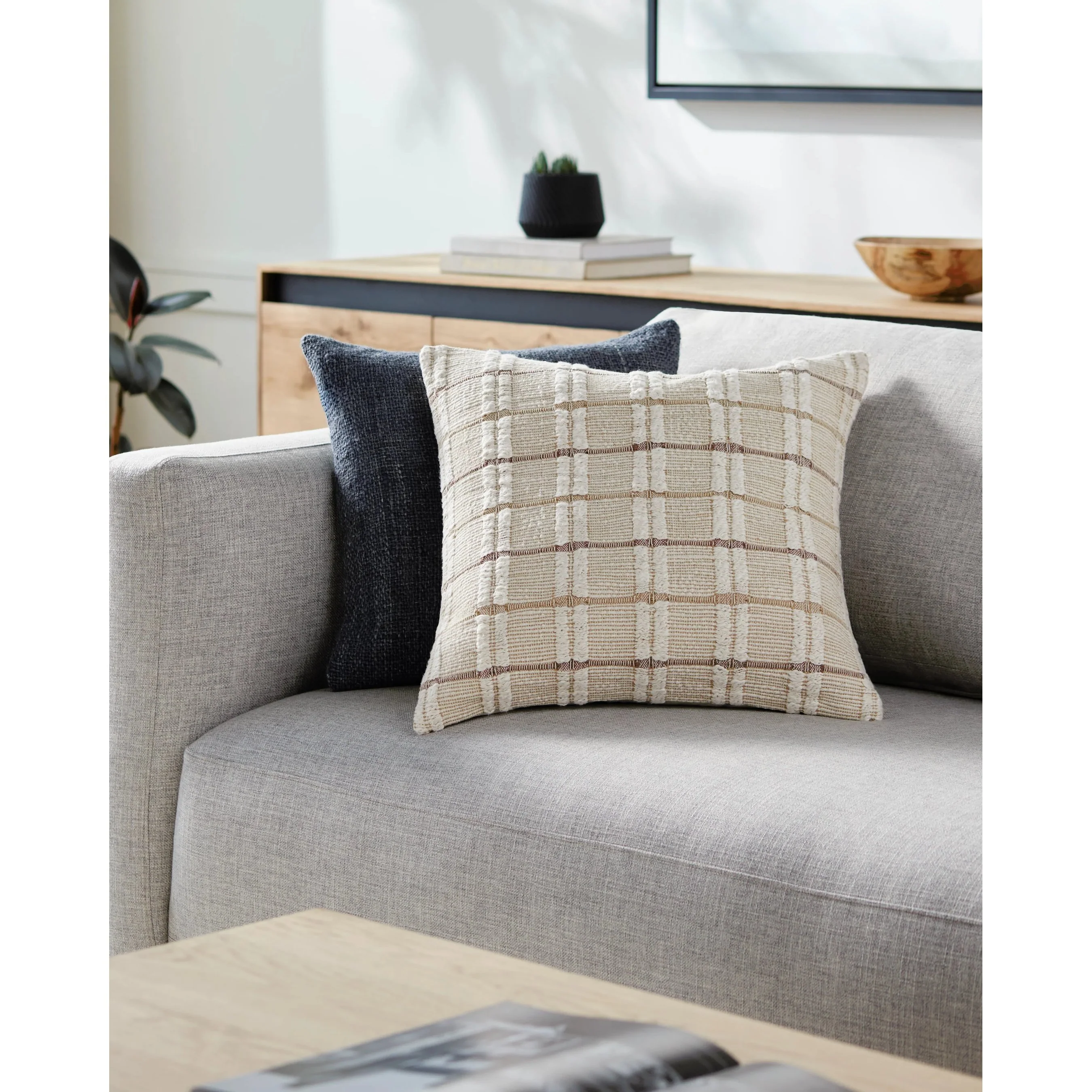 Rochester Pillow - 15097 - Image 6