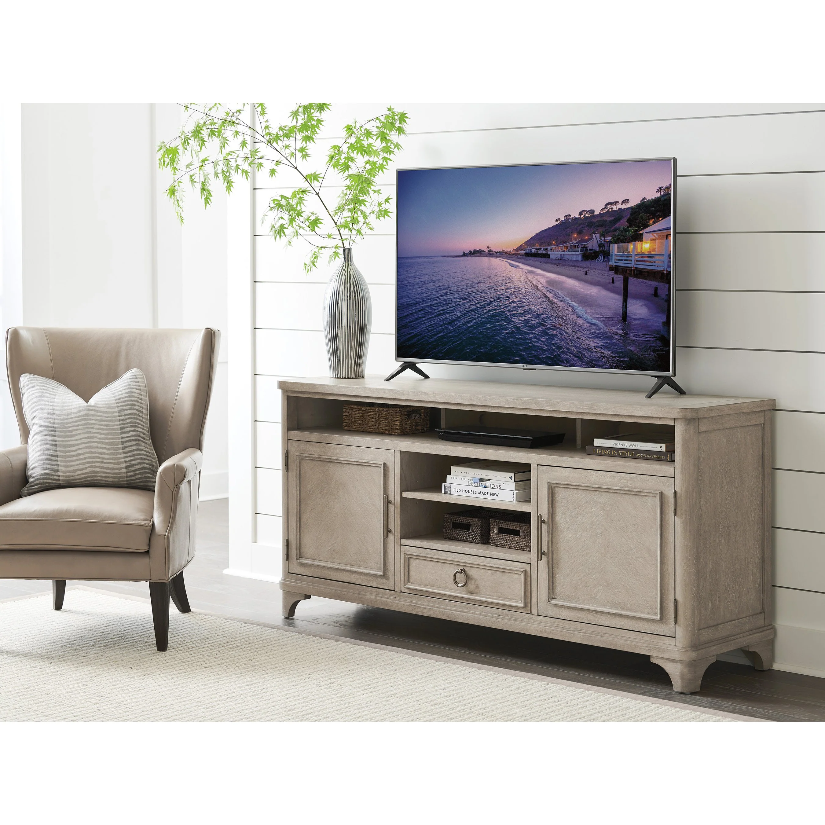 Rocky Oaks Media Console - Image 3