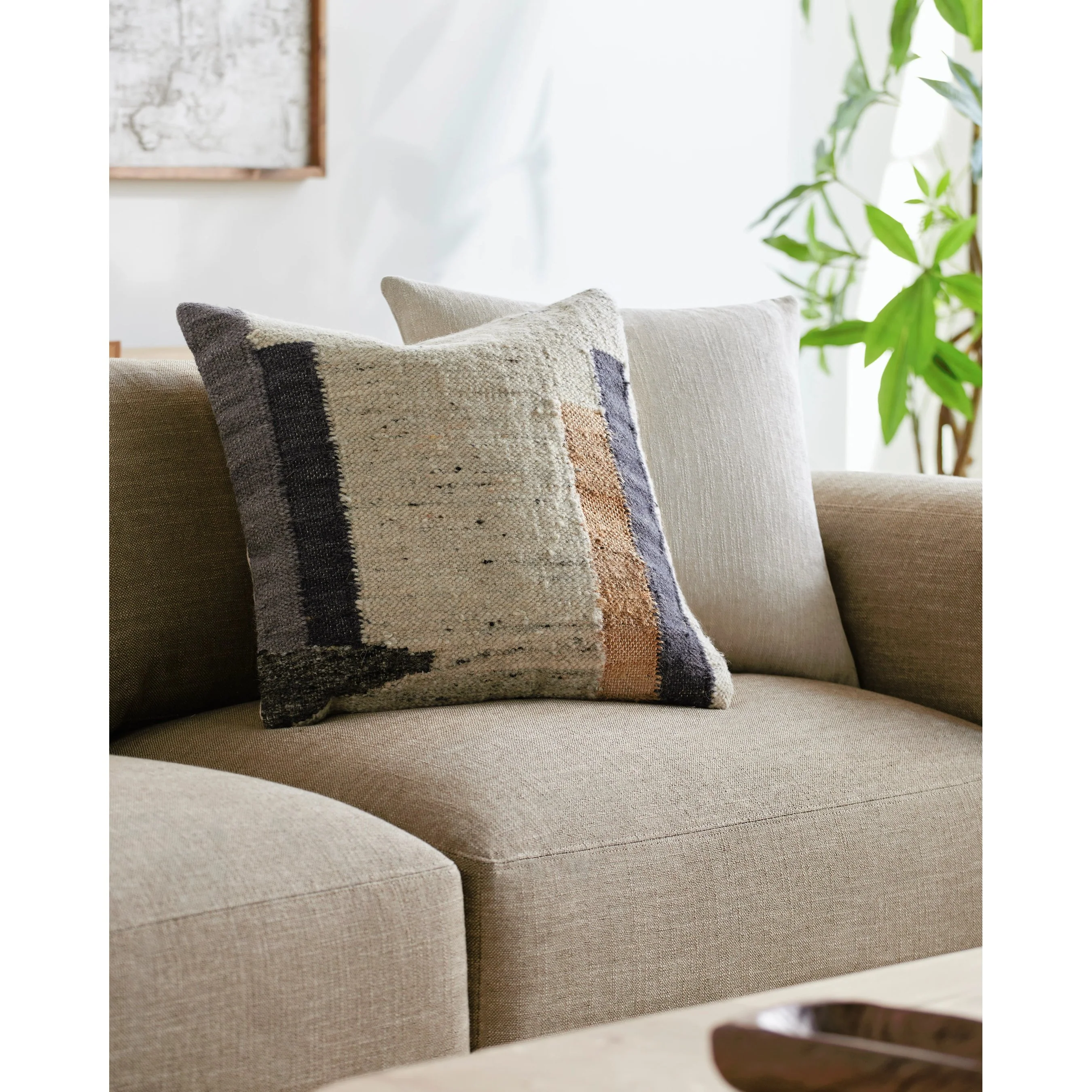 Rory Accent Pillow - 487421 - Image 2