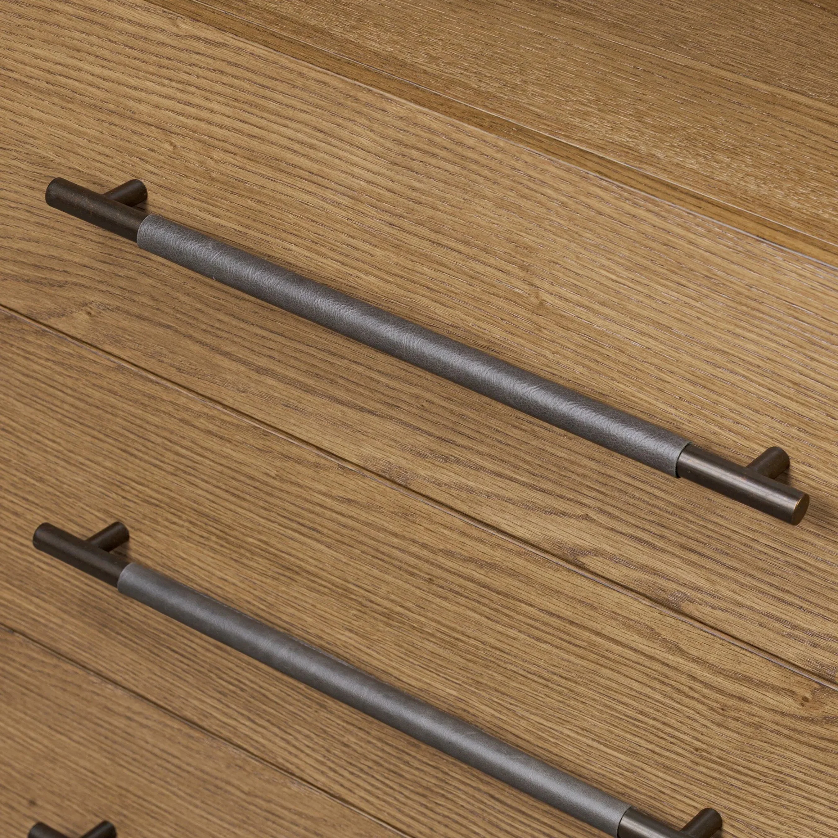Rosedale 3 Drawer Dresser - Image 31