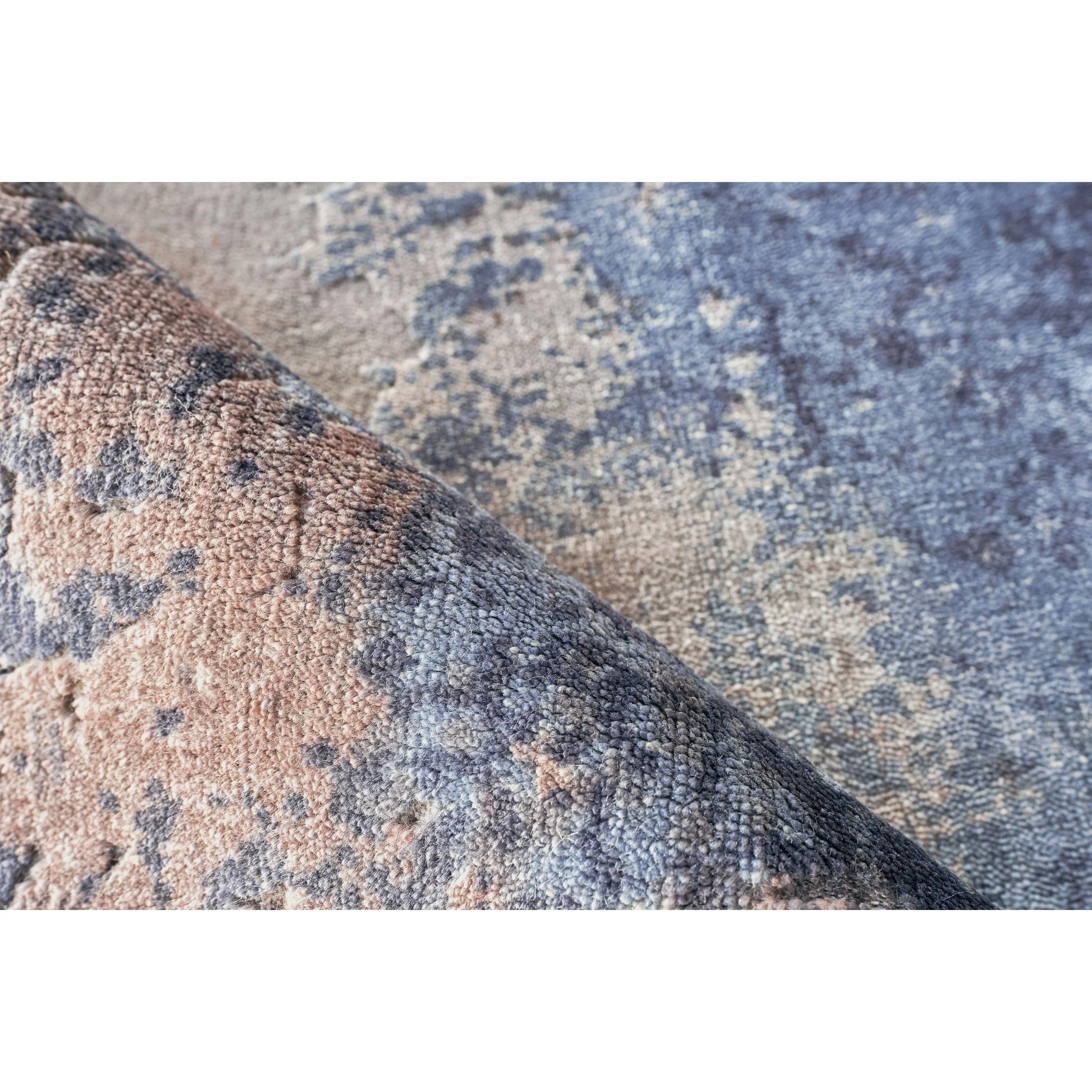 Roset Rug - Image 3