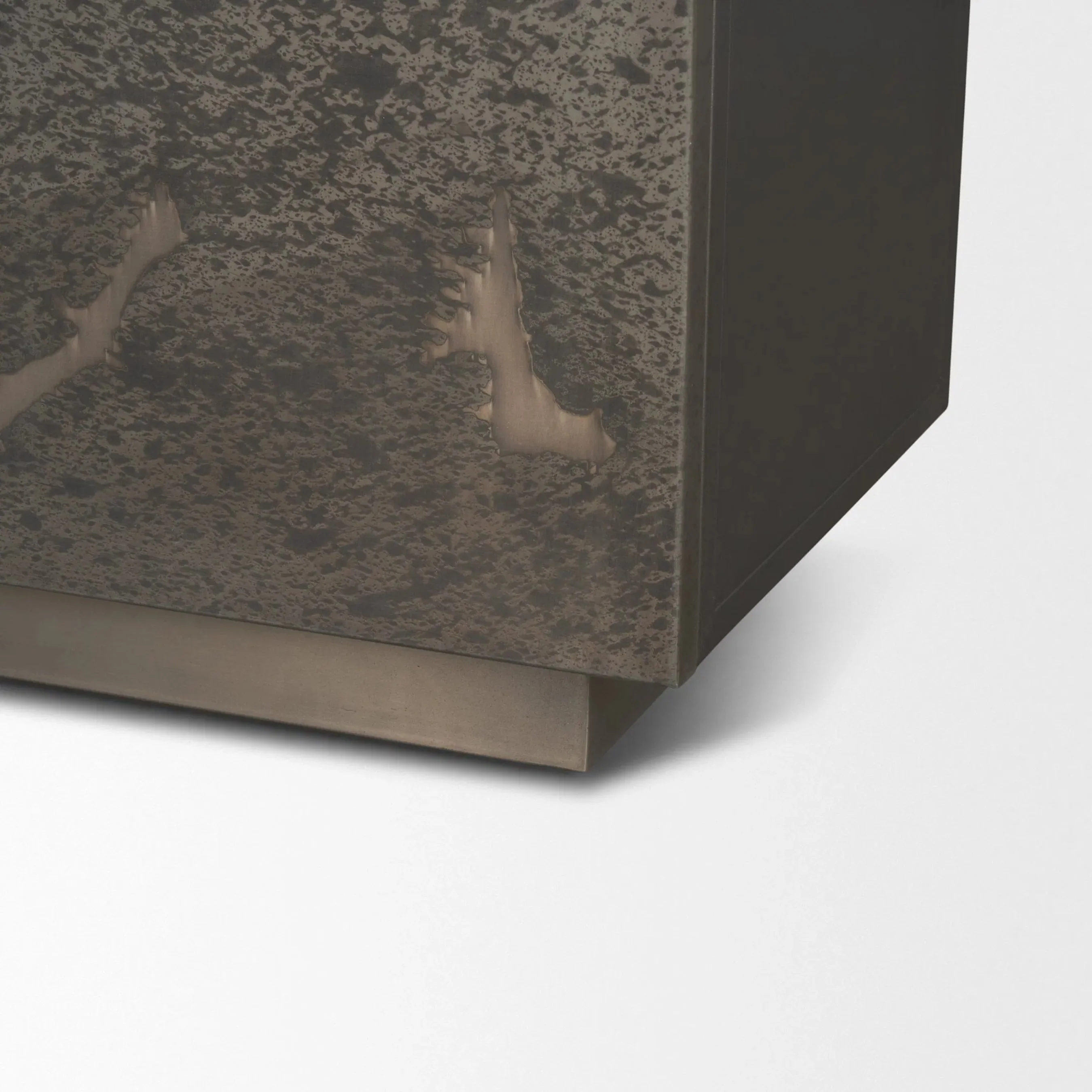 Roxdale Accent Cabinet - Image 5