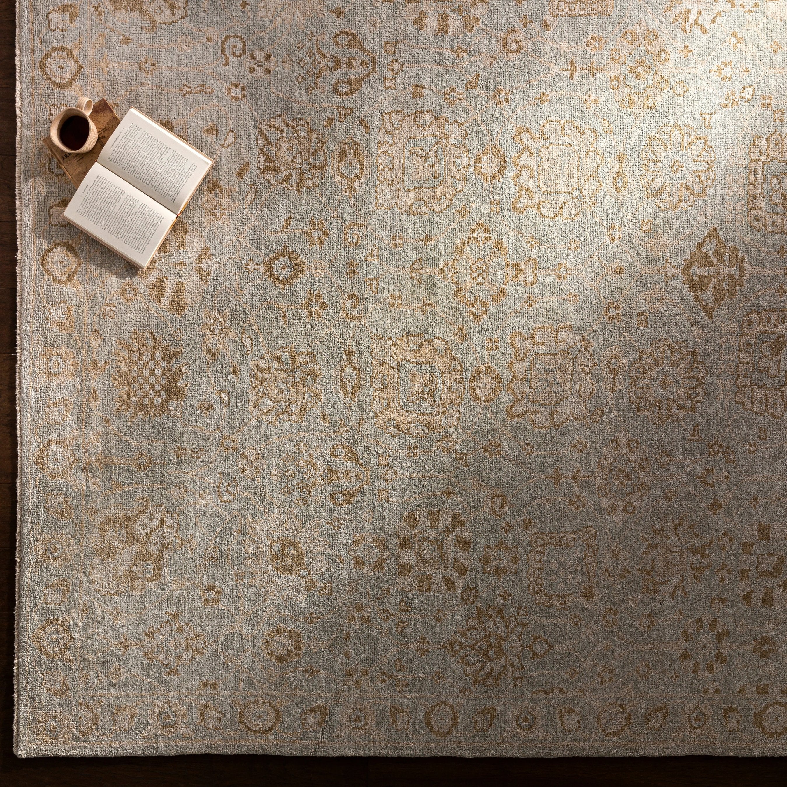 Royal RYL-2304 Rug - Image 8