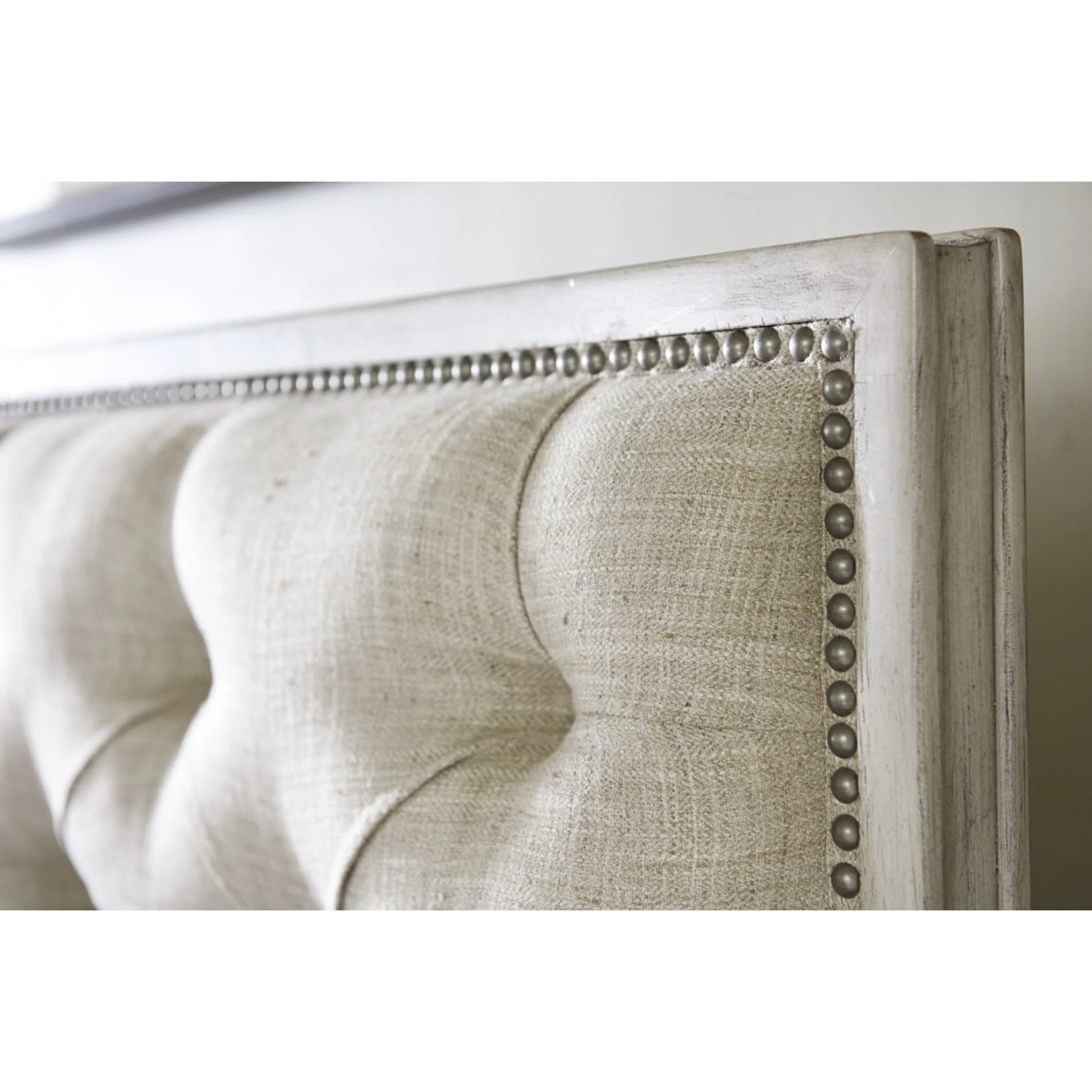 Sag Harbor Tufted Upholstered Bed - Image 3