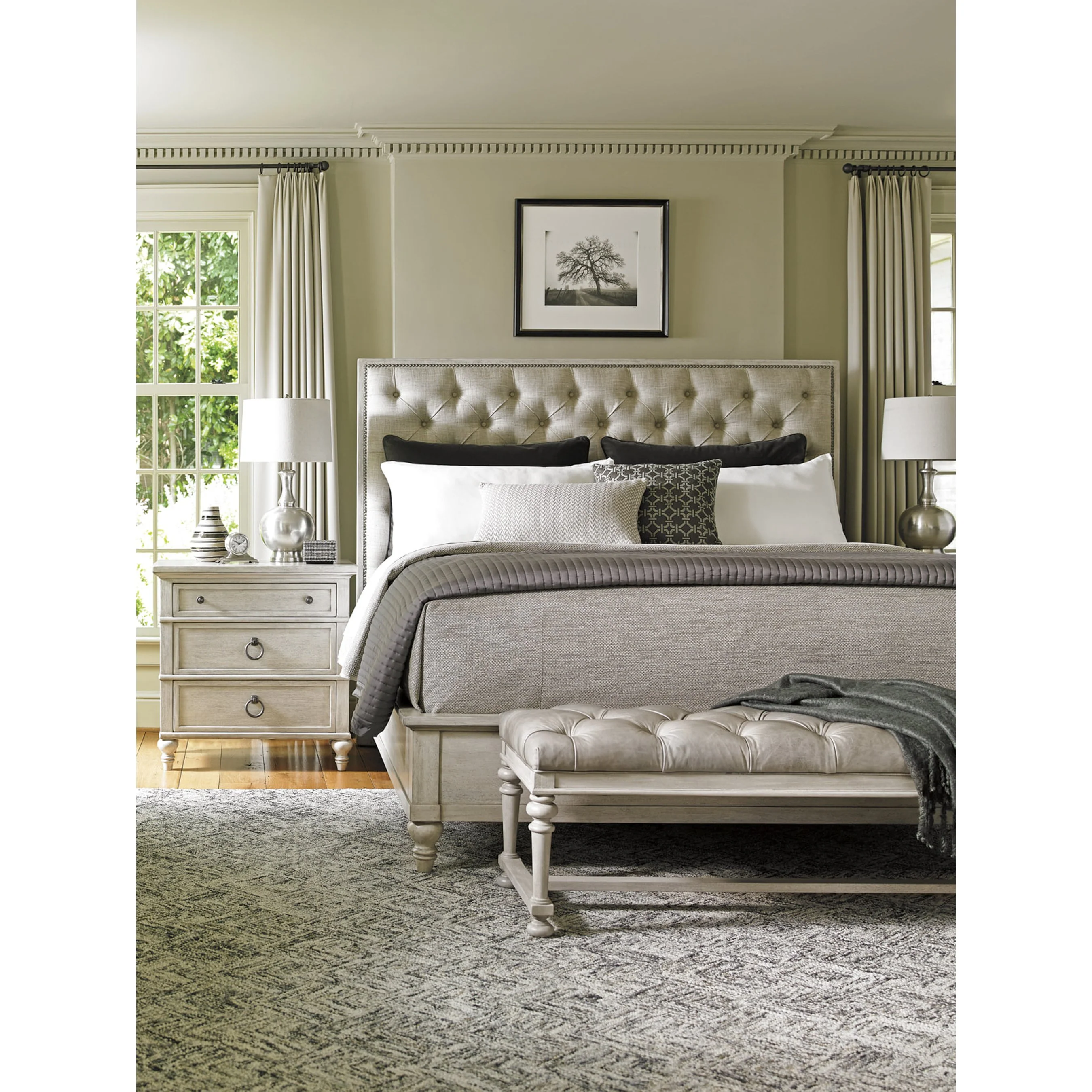 Sag Harbor Tufted Upholstered Bed - Image 7