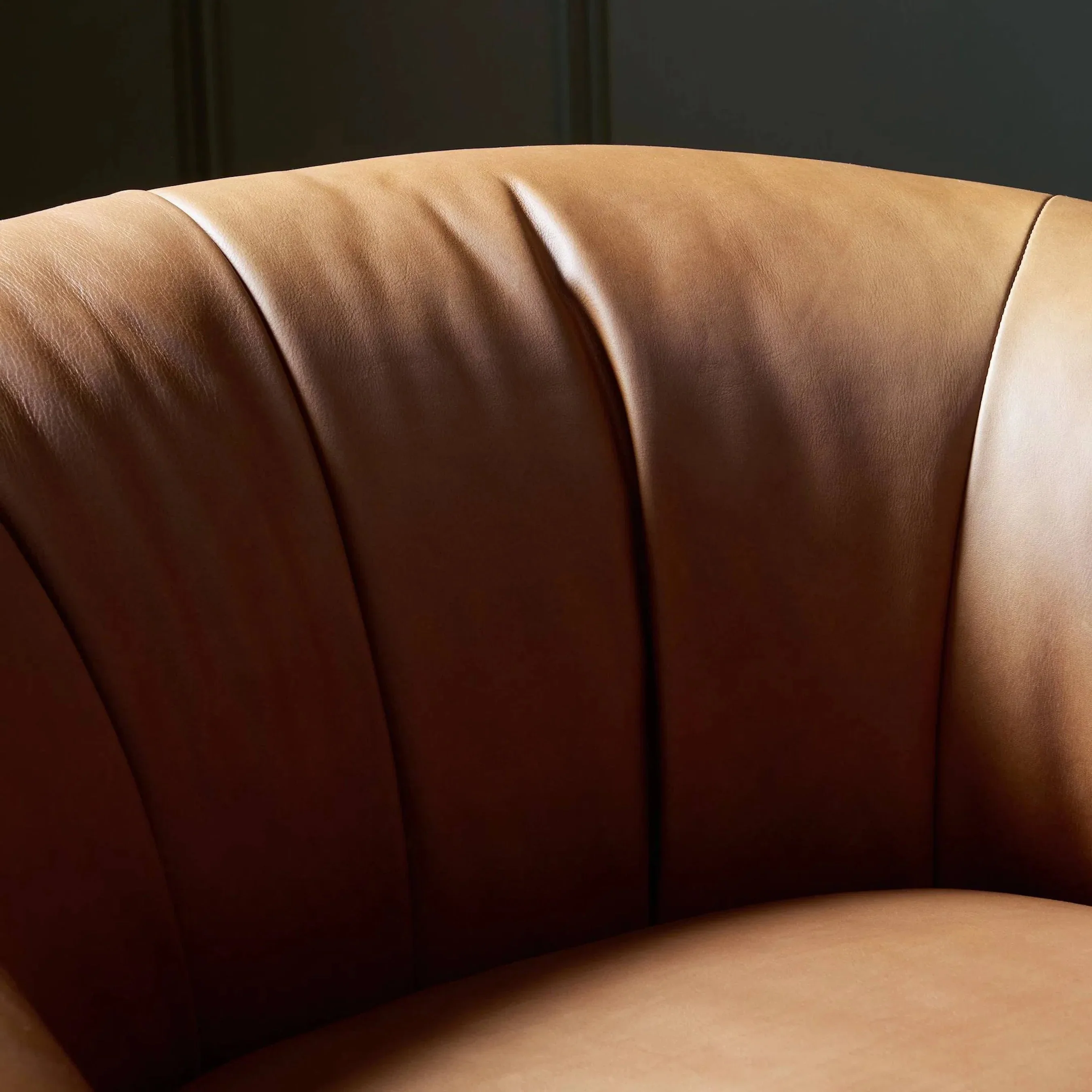 Saldana Swivel Chair - Image 10
