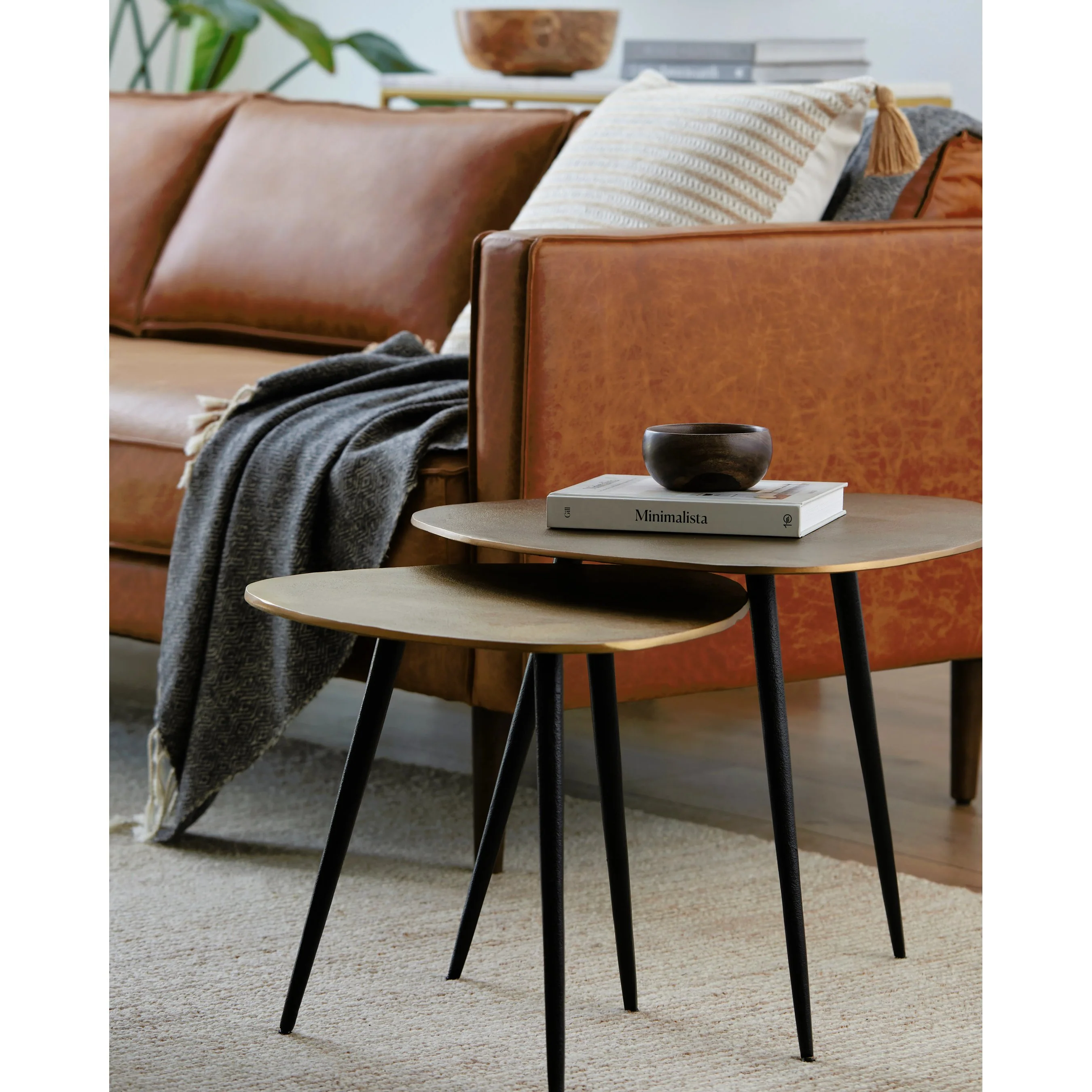 Sauska Nesting Tables (Set of 2) - Image 3