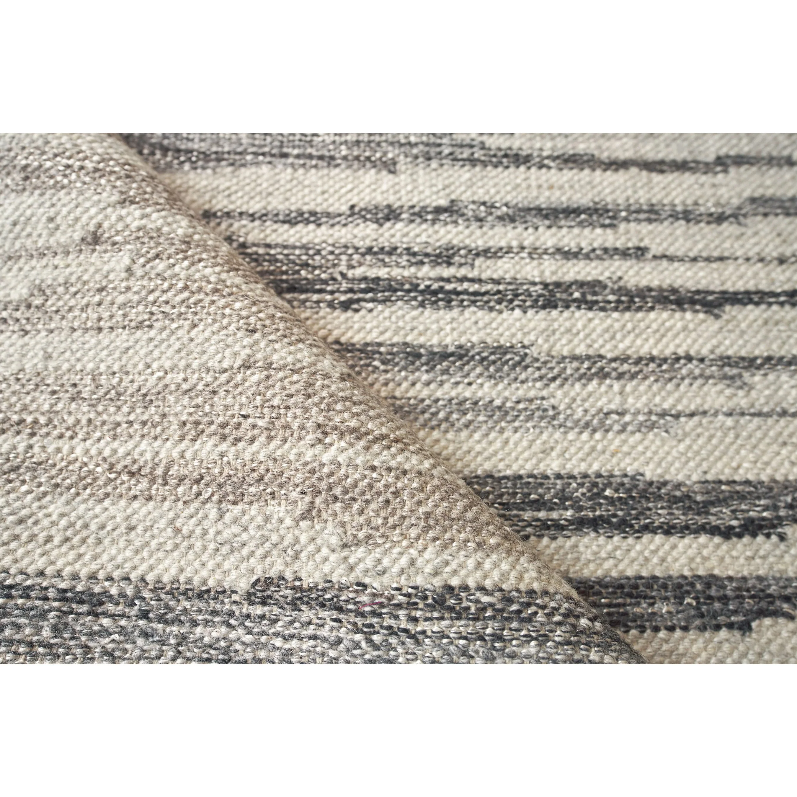 Scandinavian Rug - Image 3