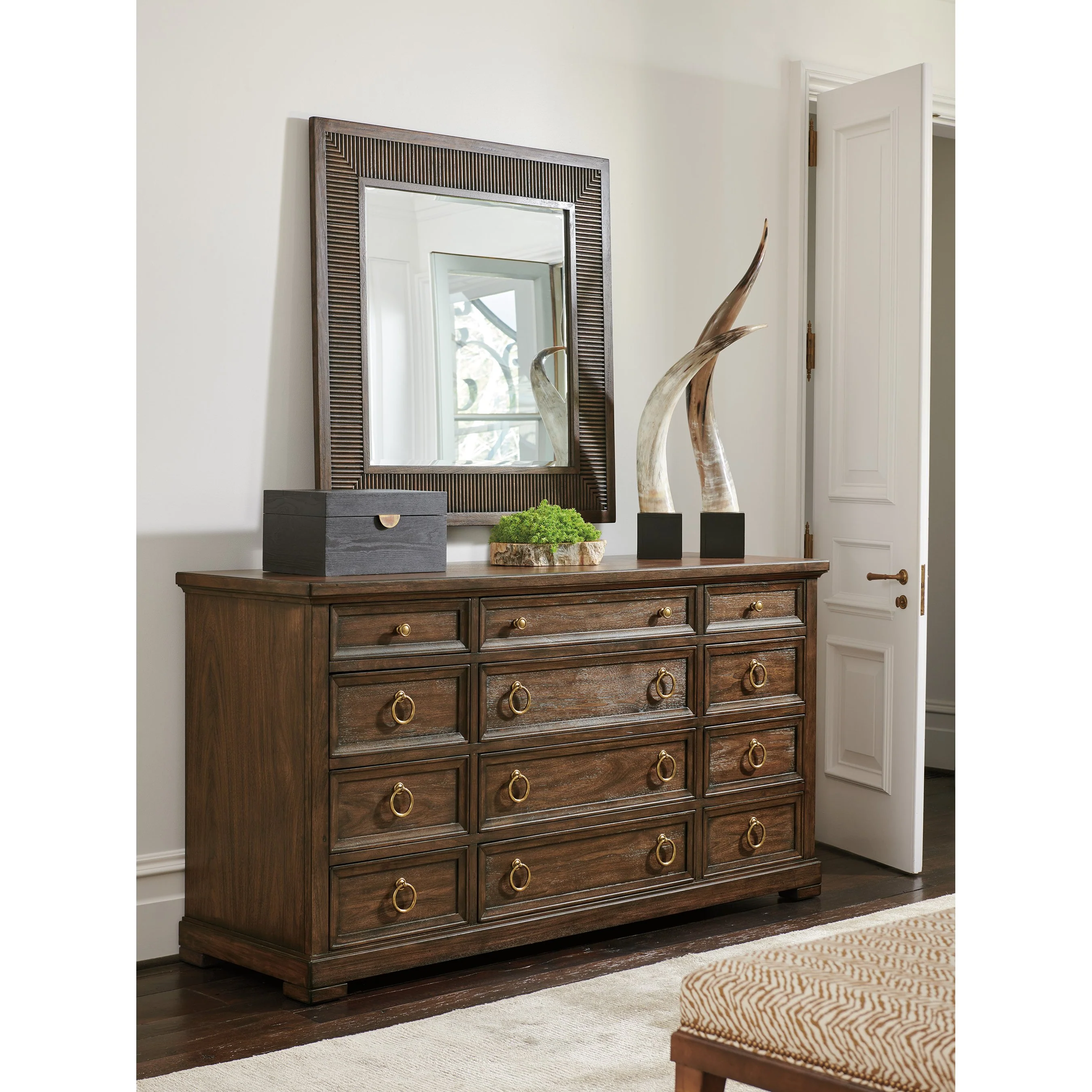 Sereno Triple Dresser - Image 4