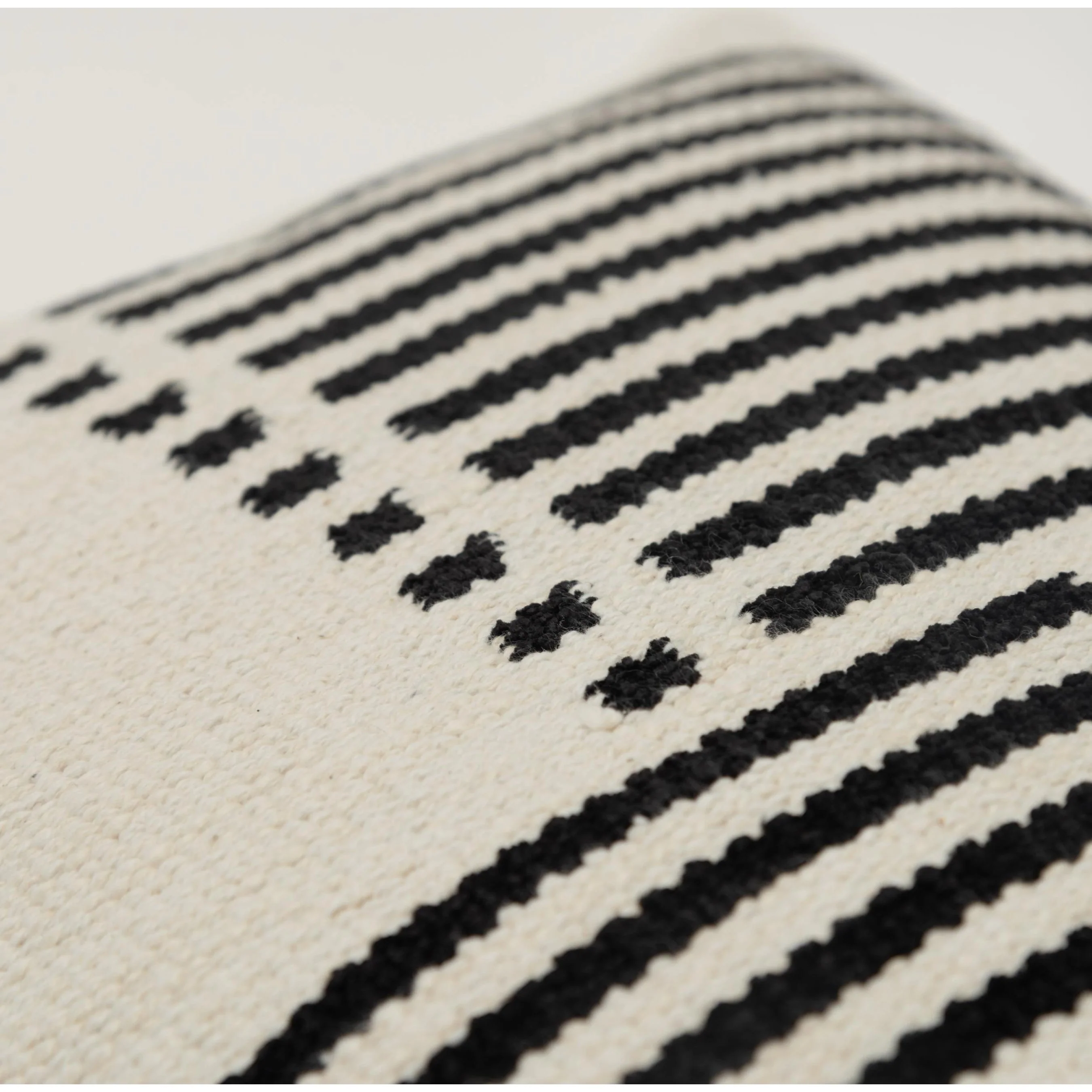 Shawnee Pillow - Image 9