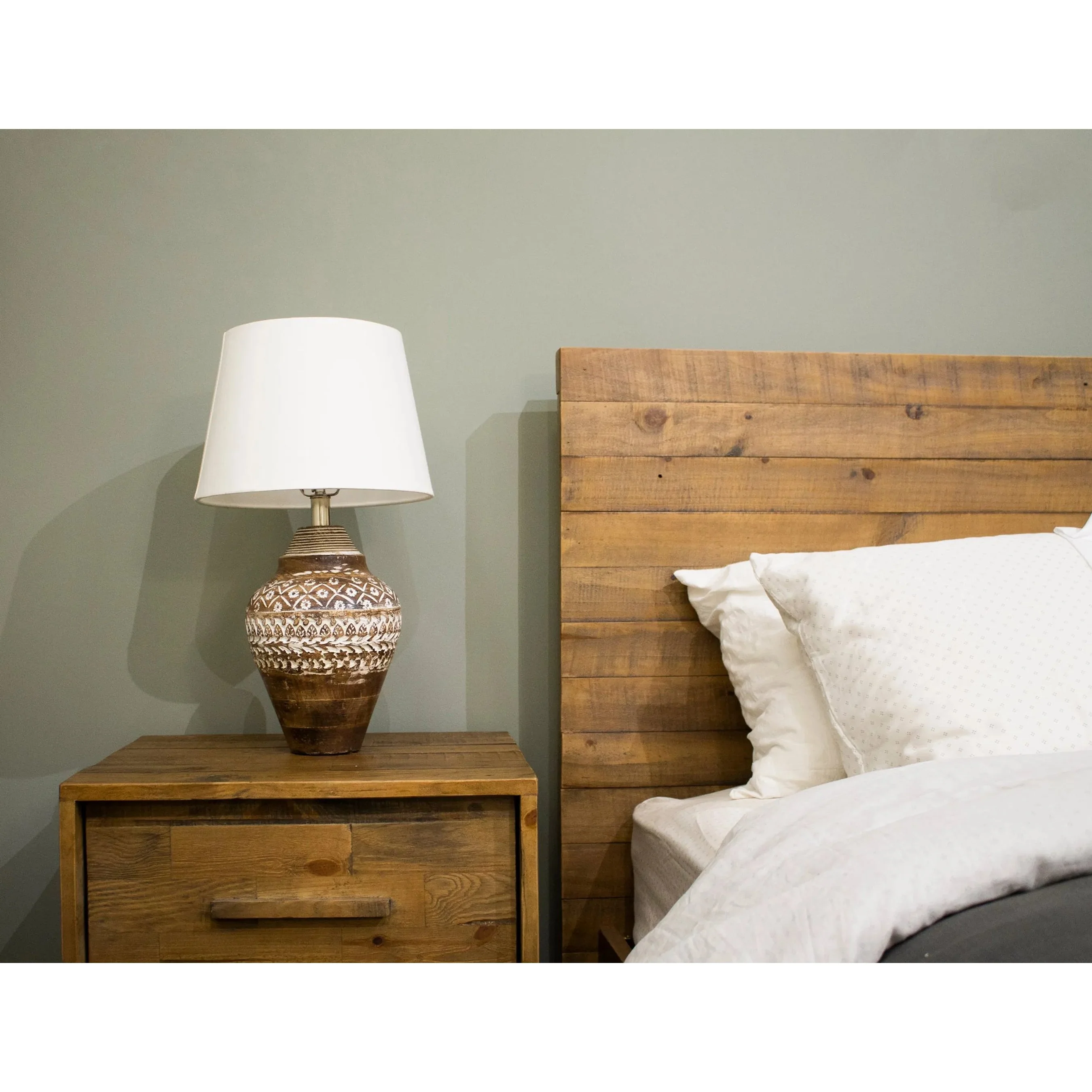 Skye Antique Lamp - Image 2