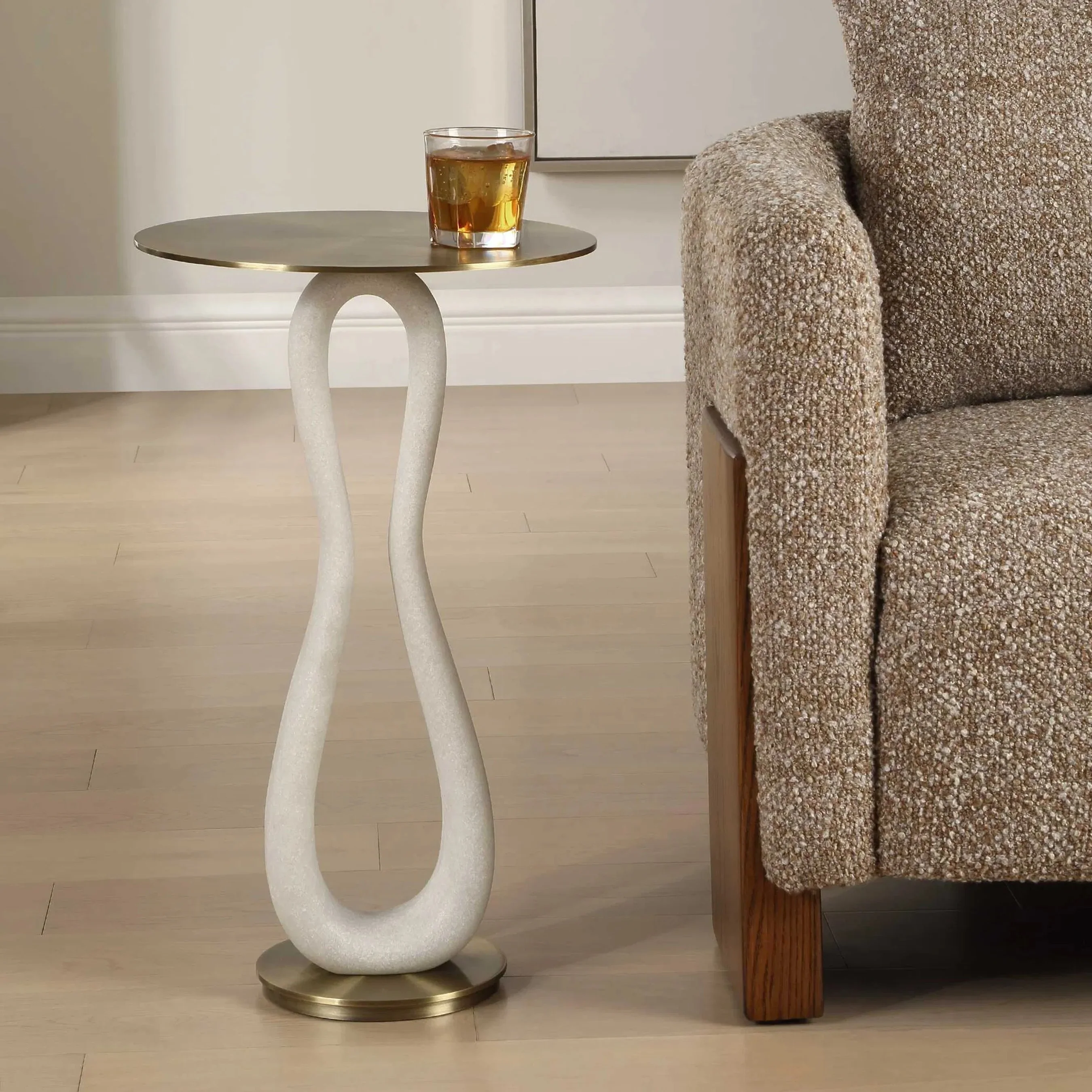 Sonia Modern Accent Table - Image 5