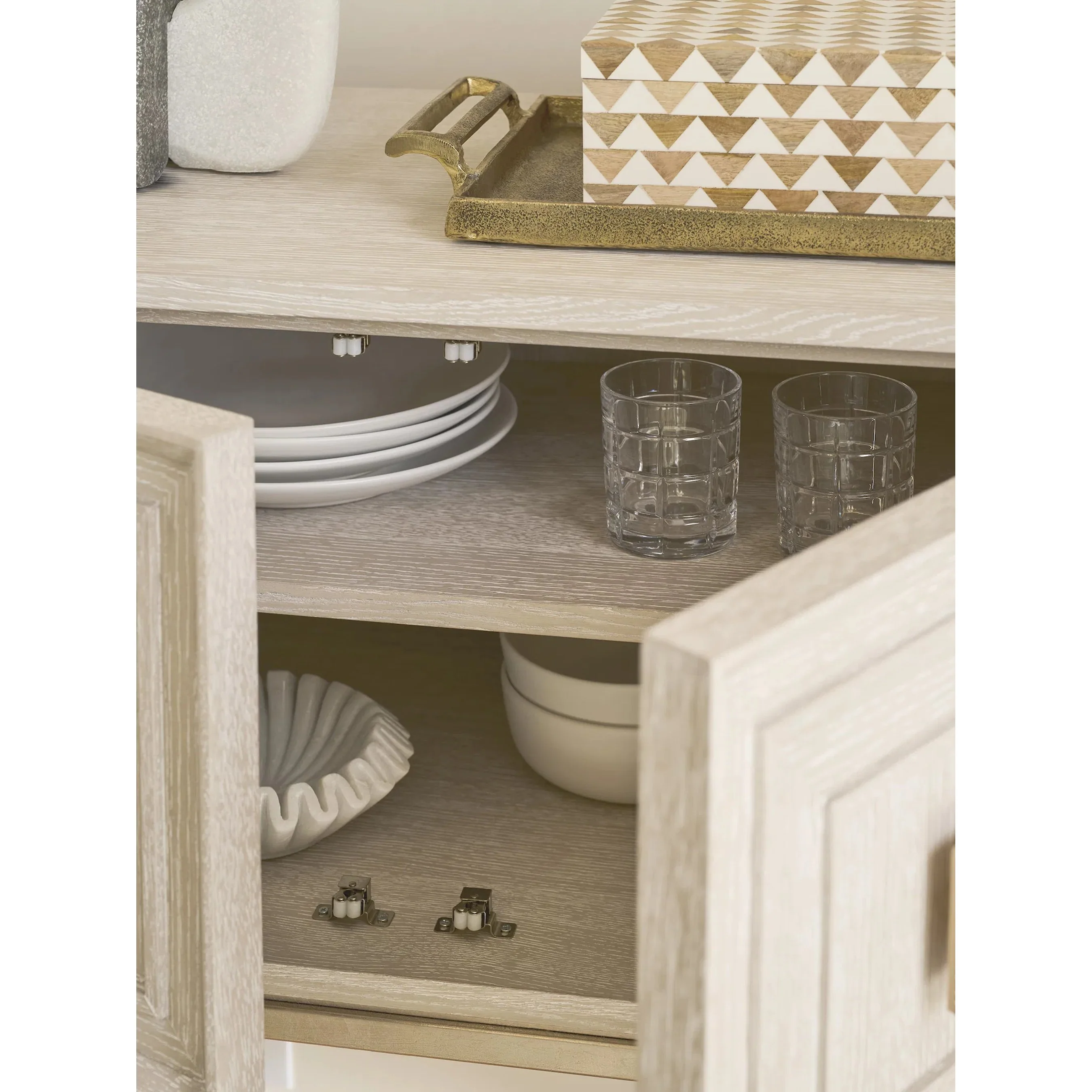 Soriano Sideboard - Image 9