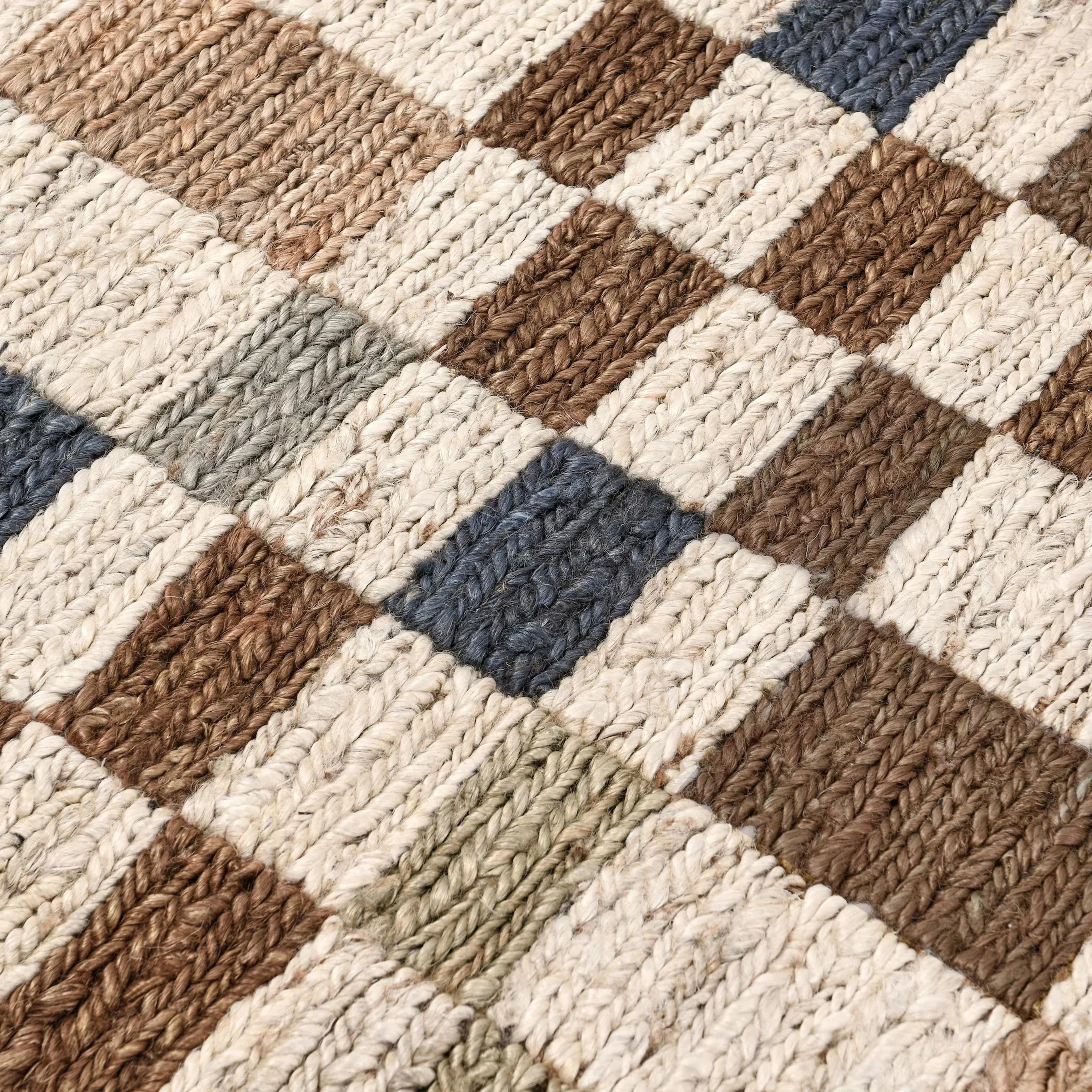 Soumak Jute Checkered Multi-Color Rug - Image 5