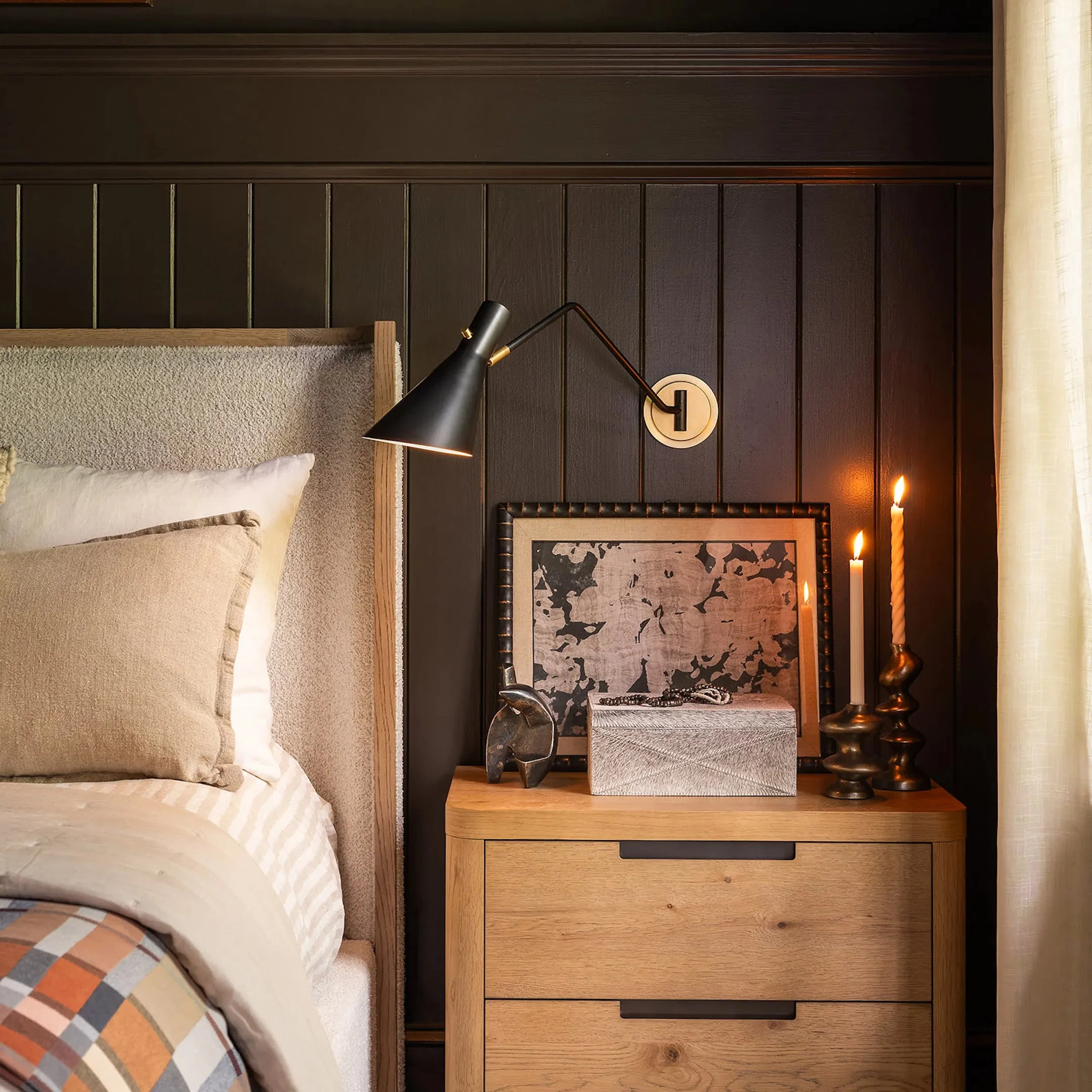 Spyder Single Arm Sconce - Image 9
