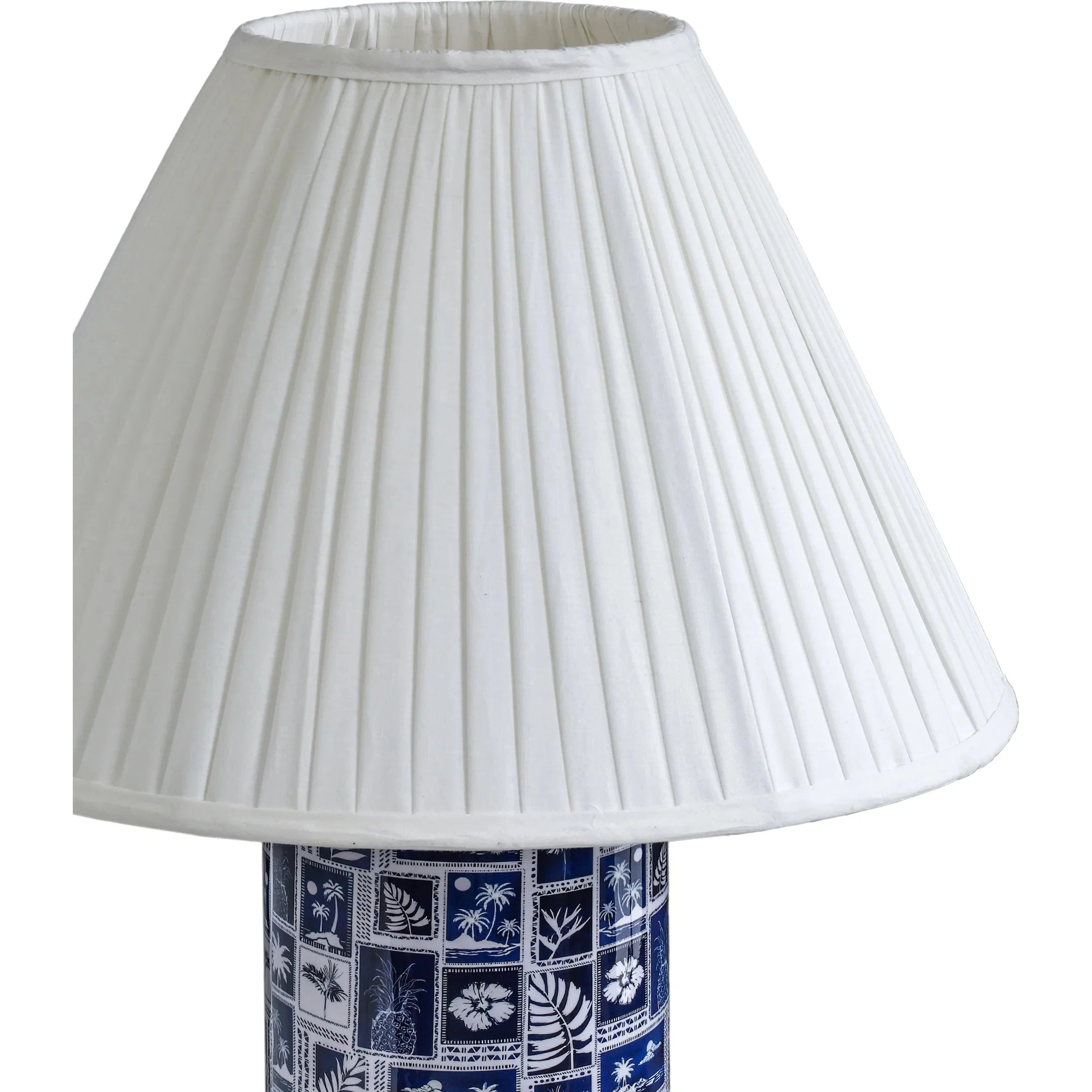 Stamp Pleated Table Lamp - Image 3