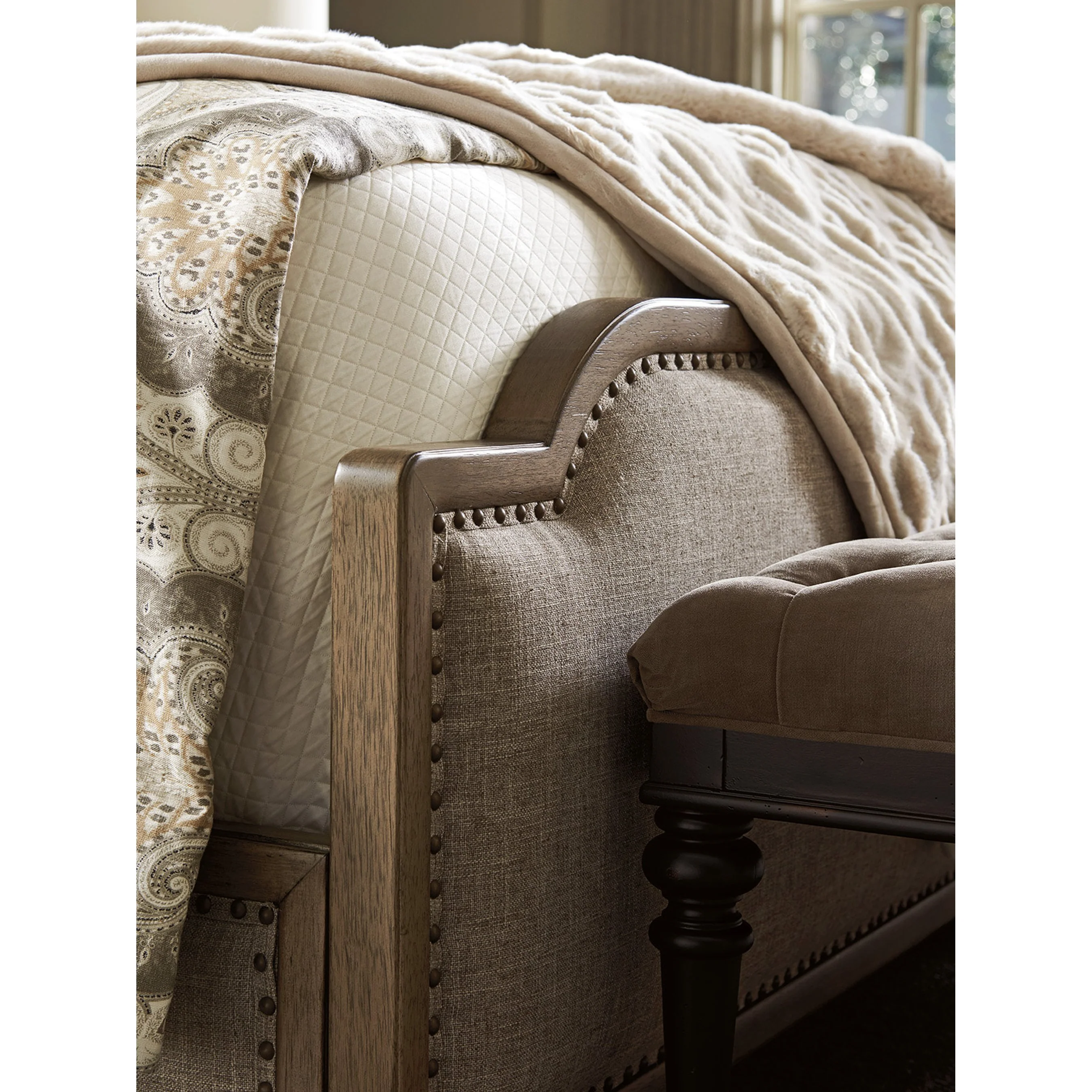 Stone Harbour Upholstered Bed - Image 3