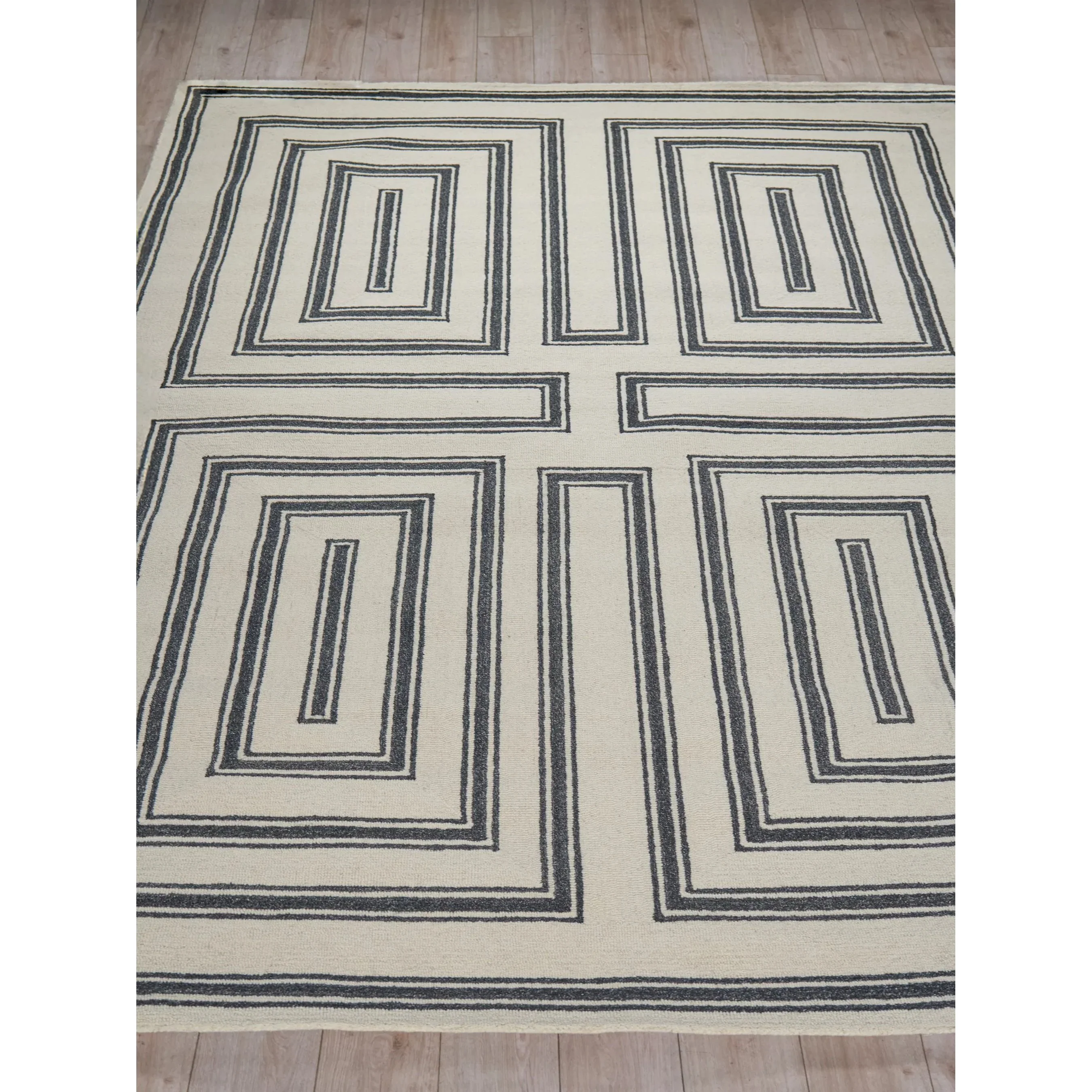 Studio 7531 Rug - Image 3
