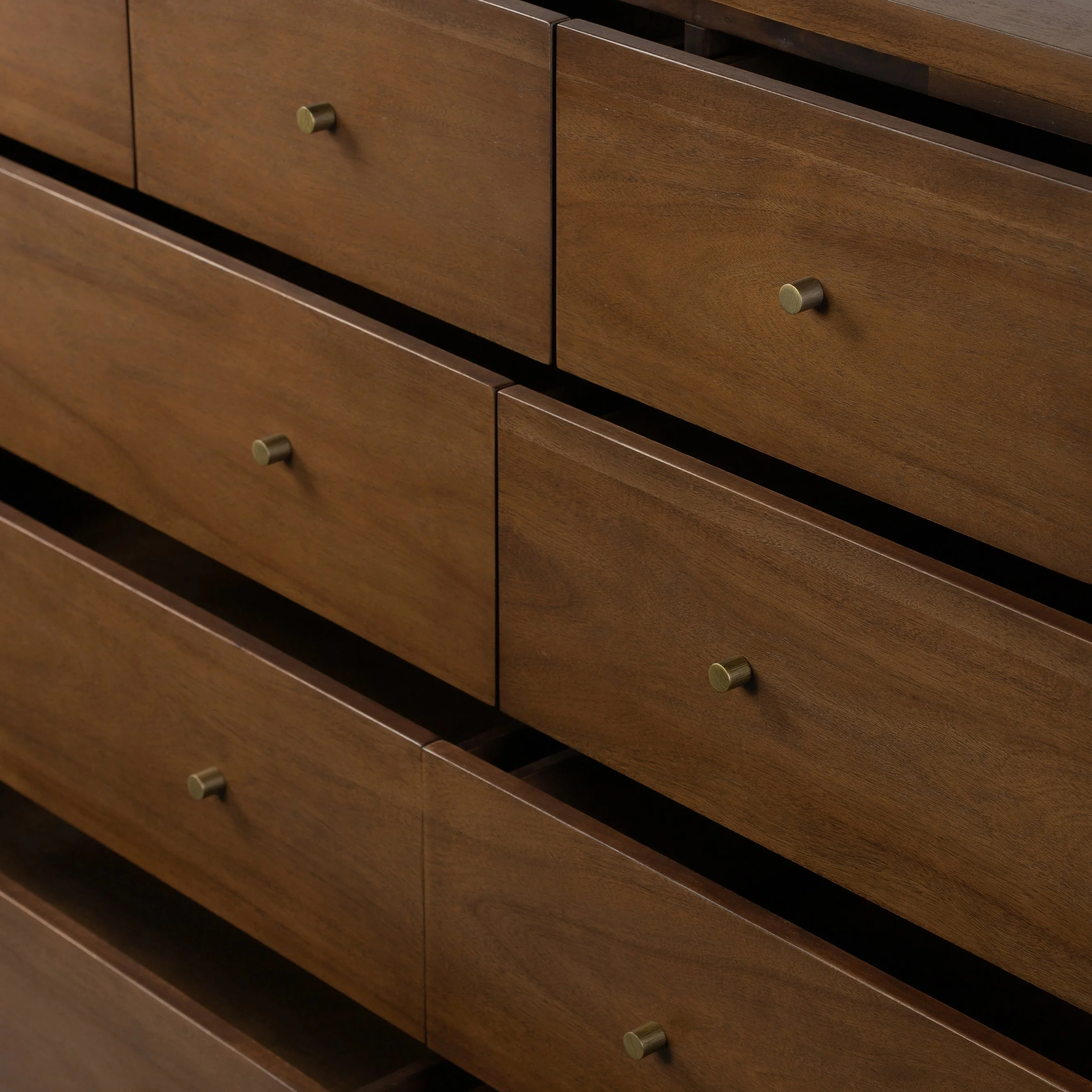 Sullivan 10 Drawer Dresser - Image 16