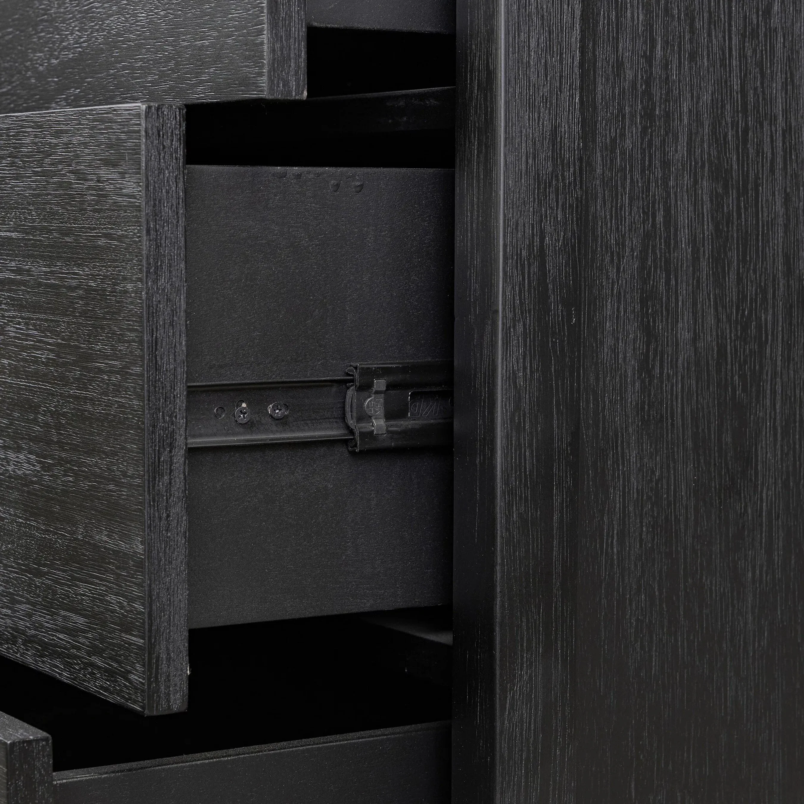Sullivan 10 Drawer Dresser - Image 27