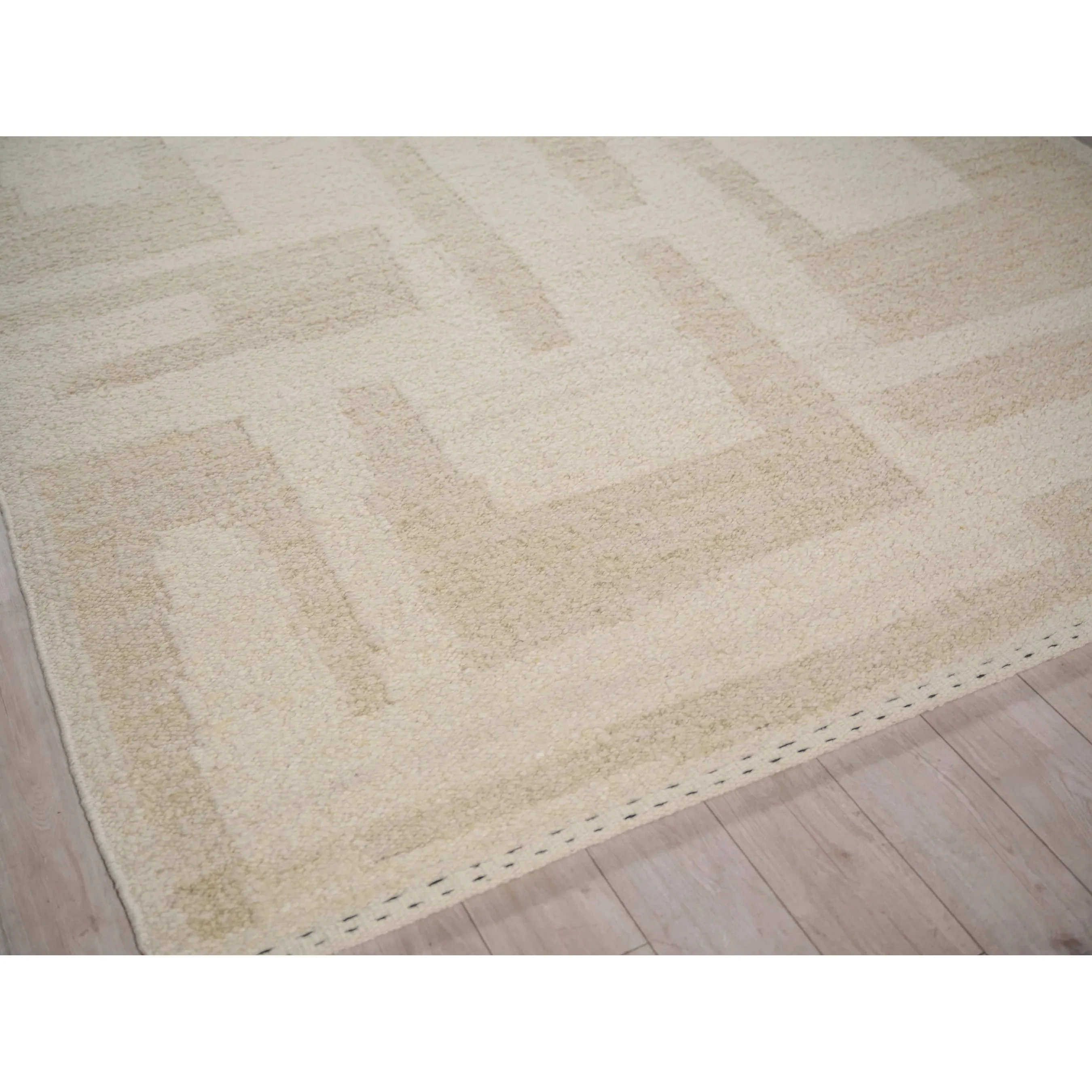 Sunstone 7487 Rug - Image 2