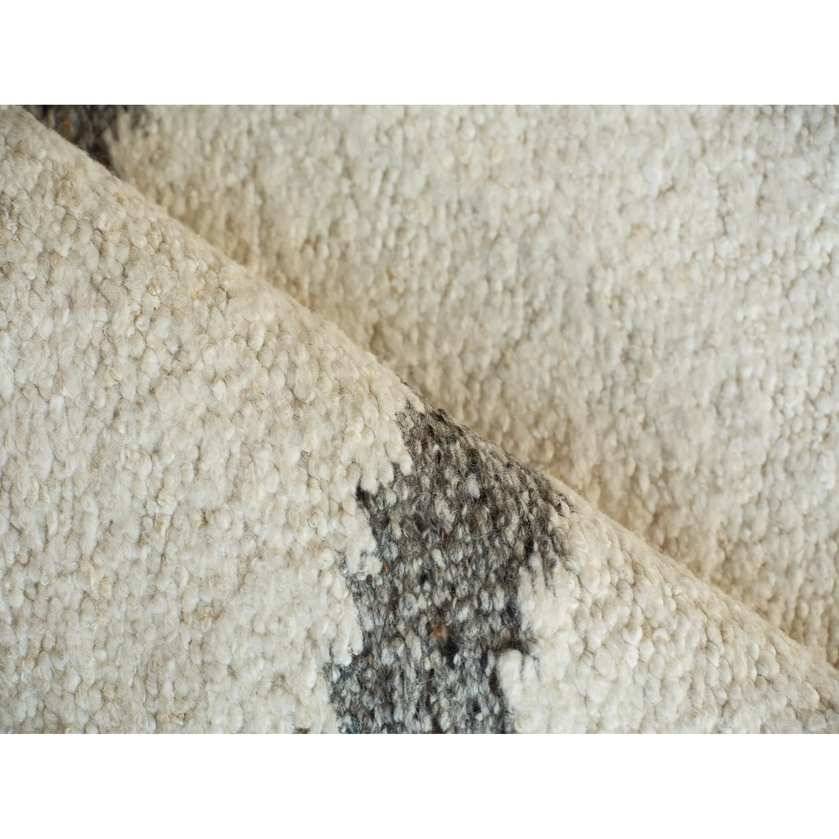 Sunstone 7490 Rug - Image 4