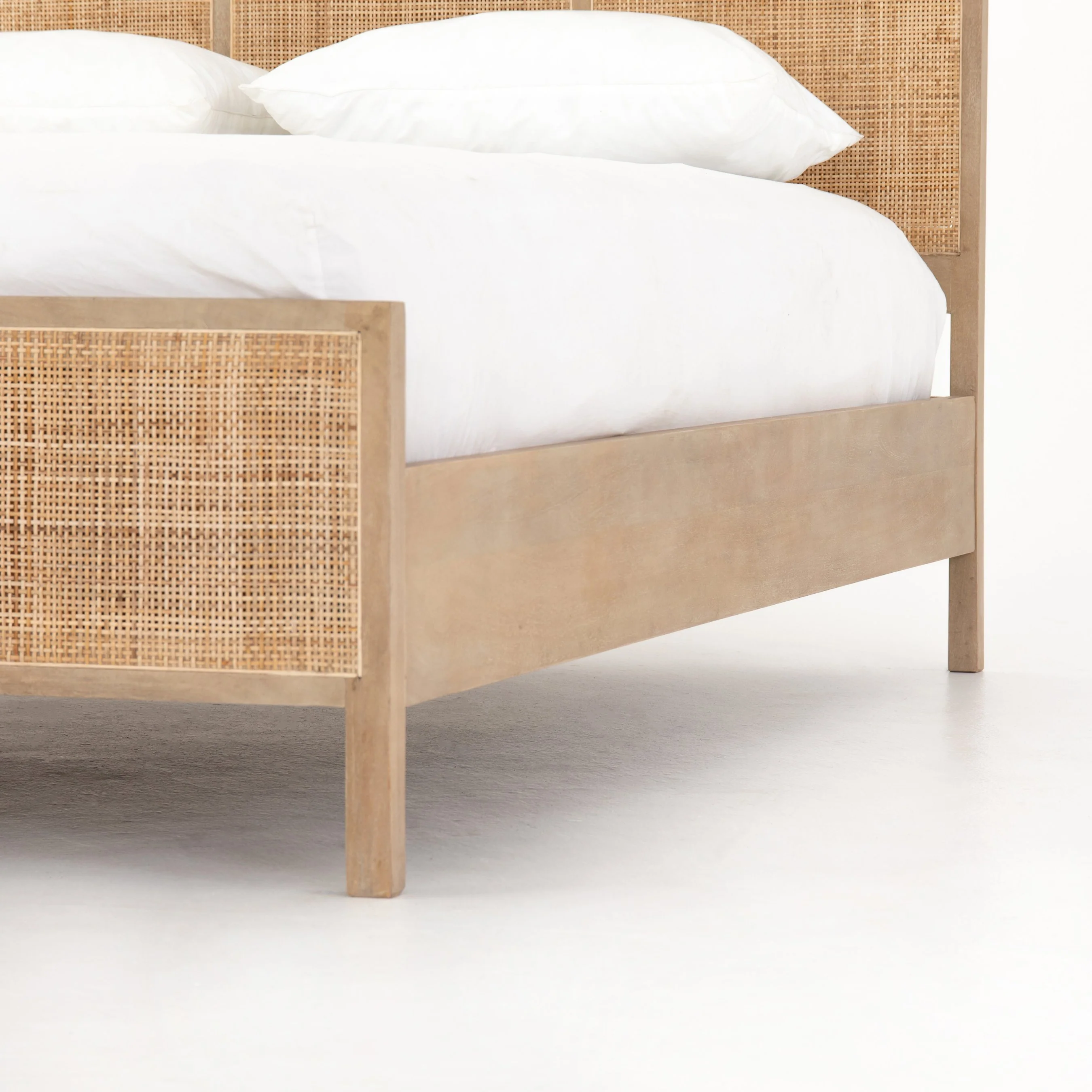 Sydney Bed - Image 51
