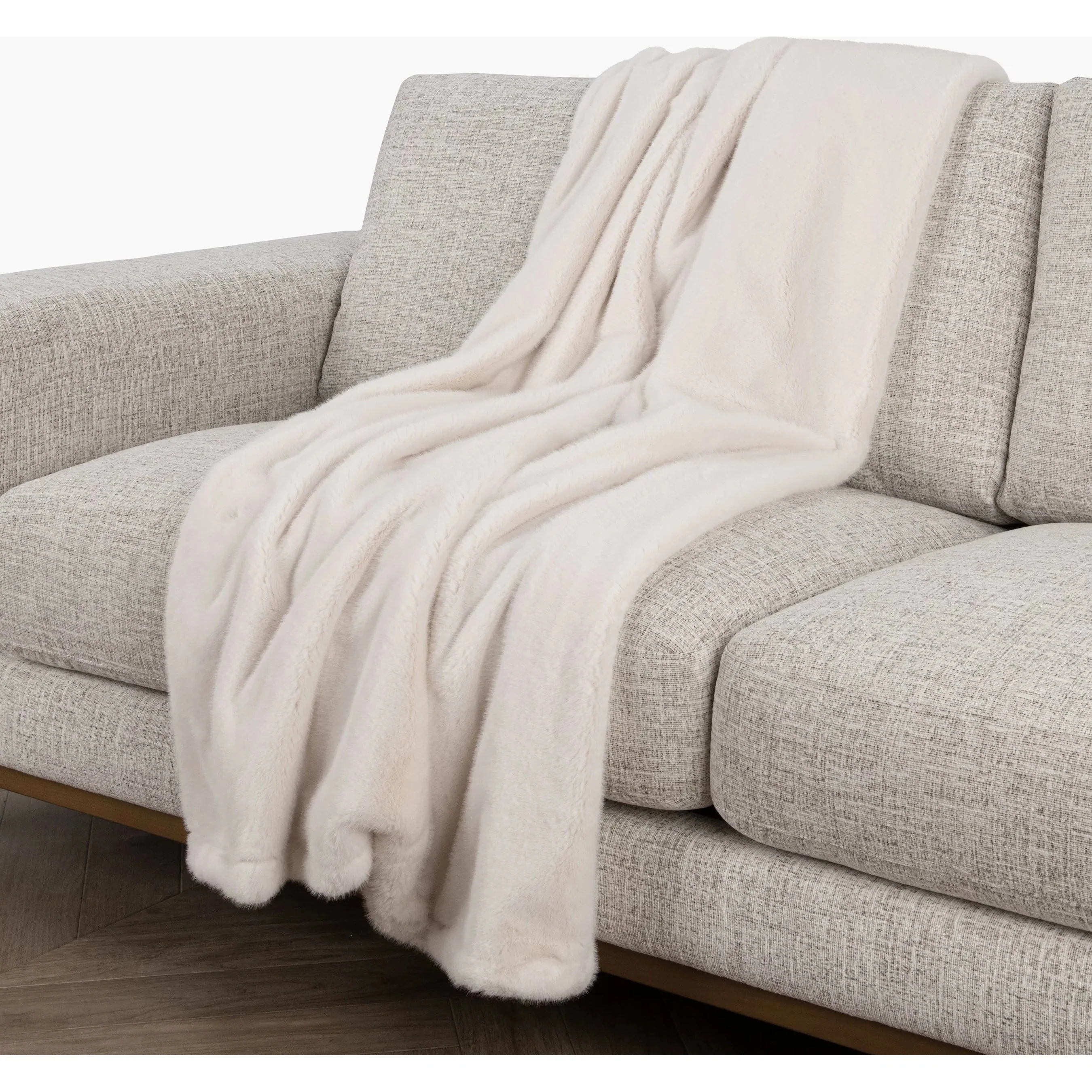 Taiga Faux Fur Throw - Image 4
