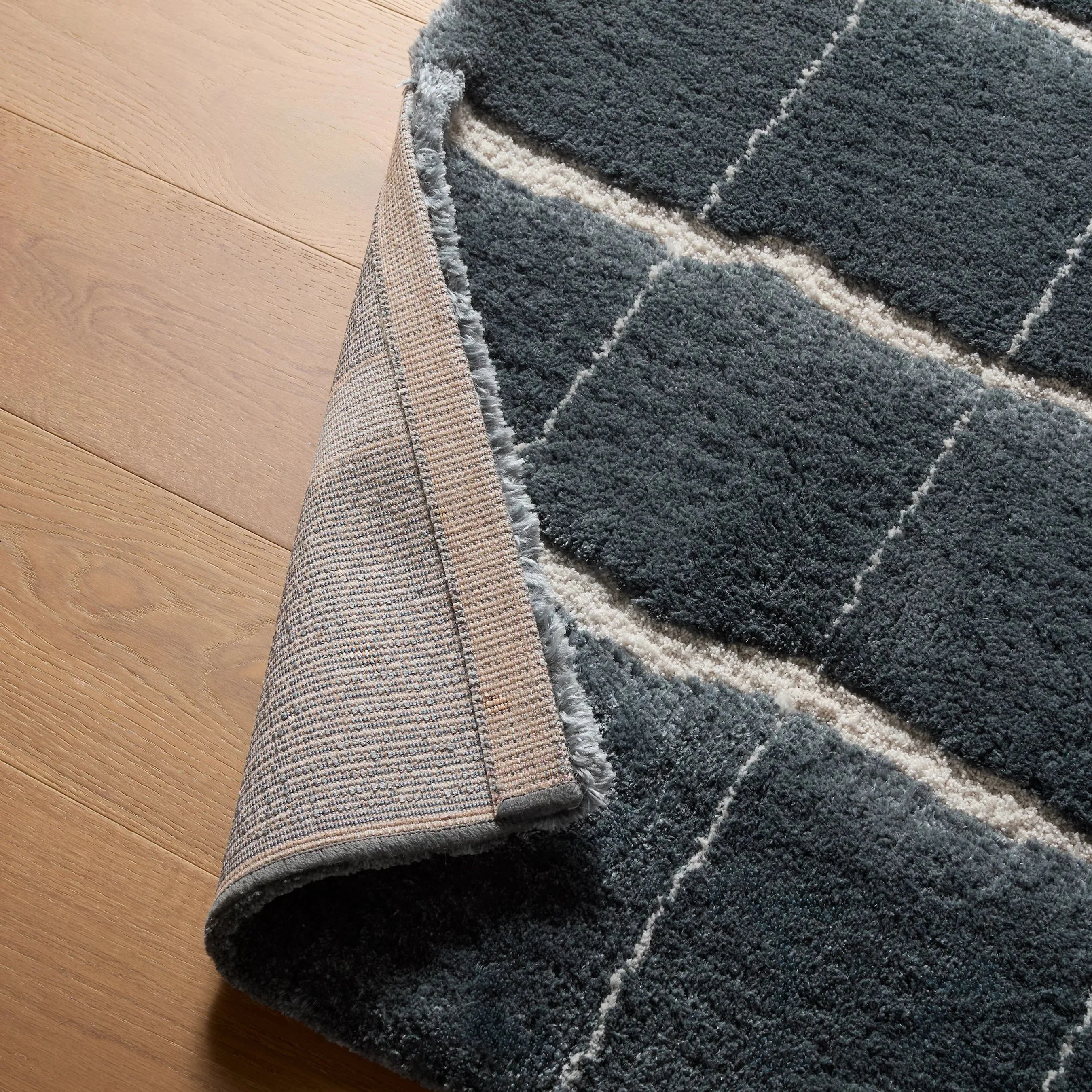 Tazeka TAZ06 Rug - Image 4